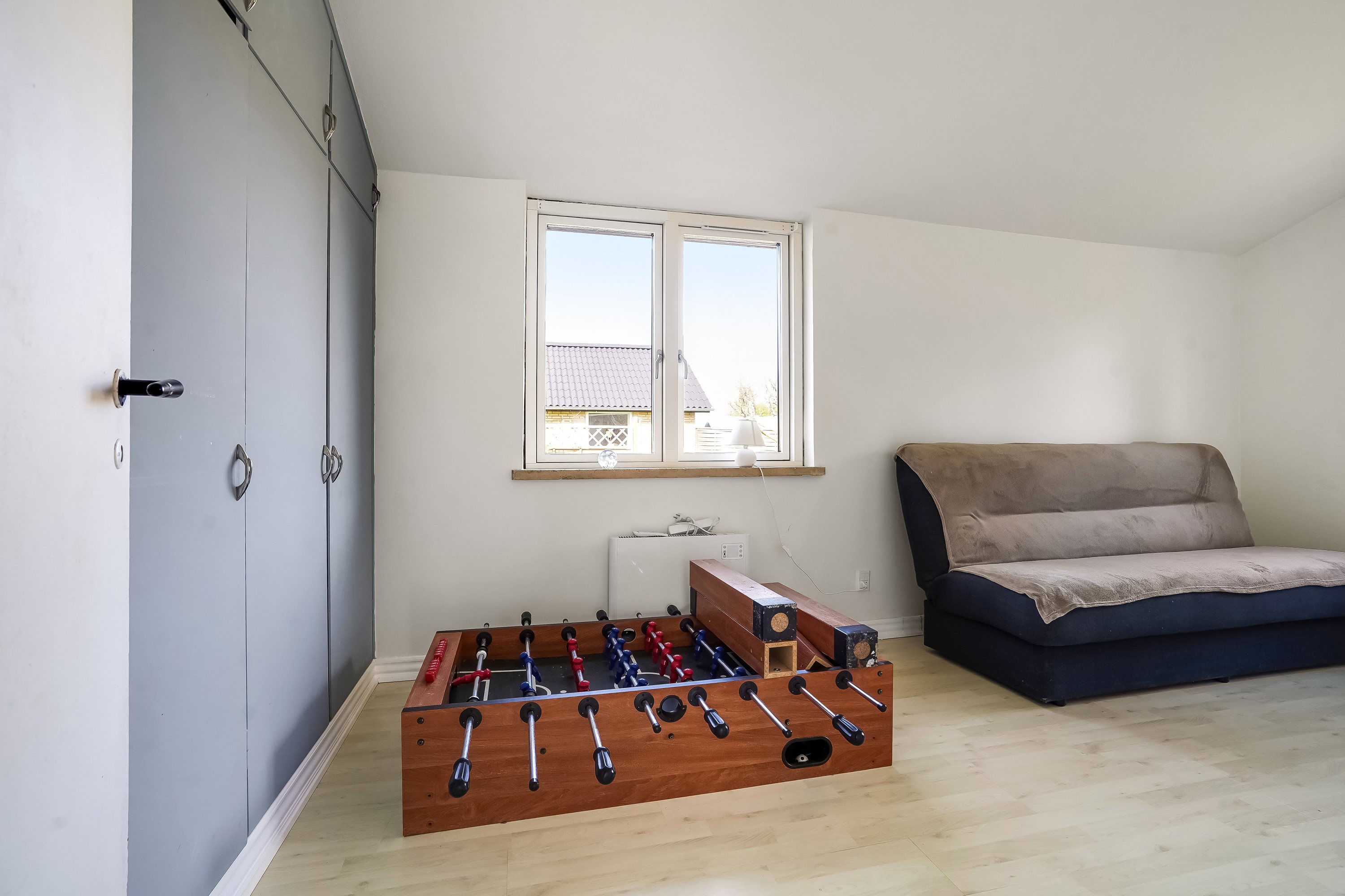 Fremhævet værelse billede i fuldskærmstilstand. Billede af Eddavej 39, 5210 Odense NV