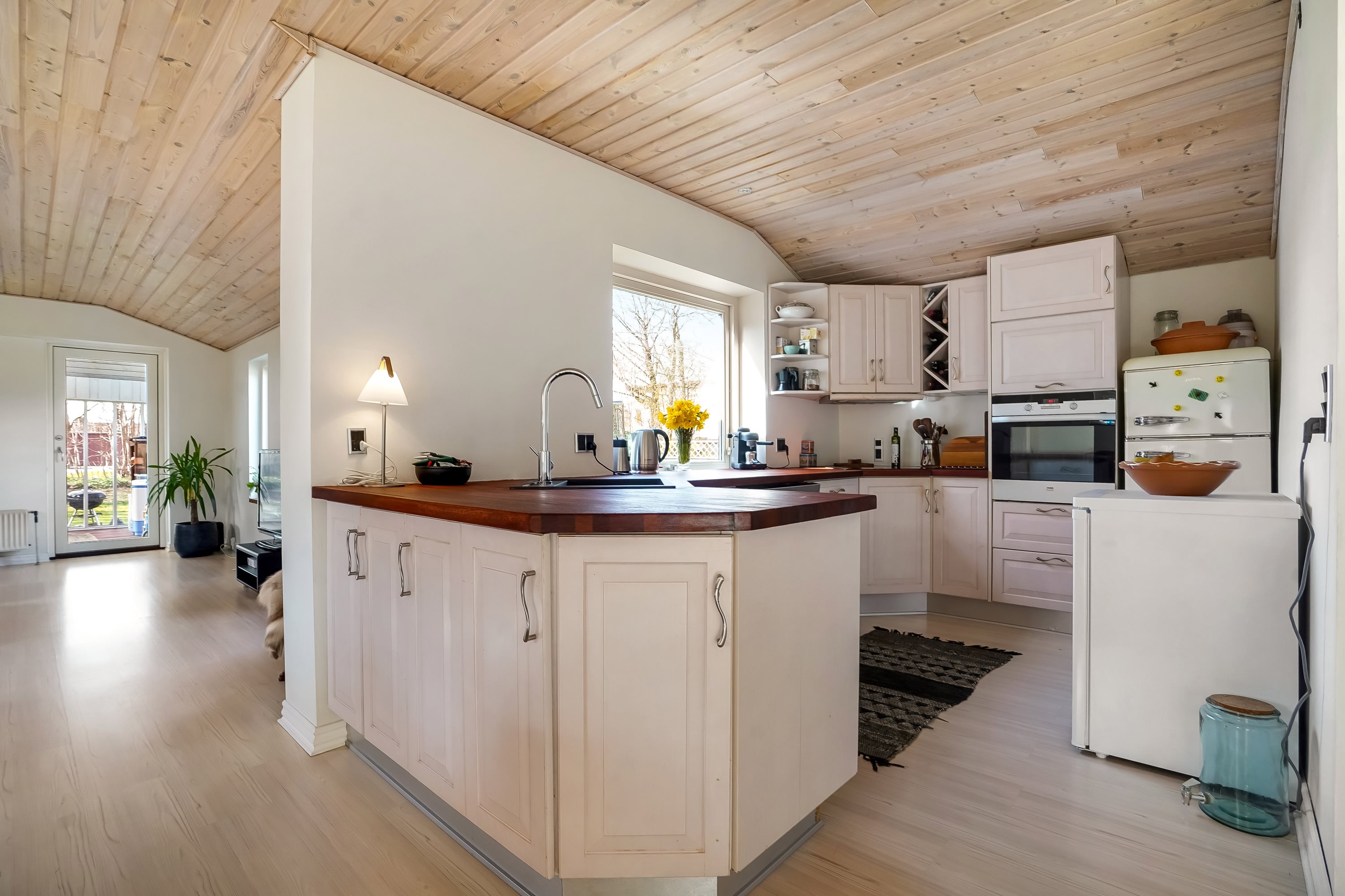 Fremhævet køkken billede i fuldskærmstilstand. Billede af Eddavej 39, 5210 Odense NV