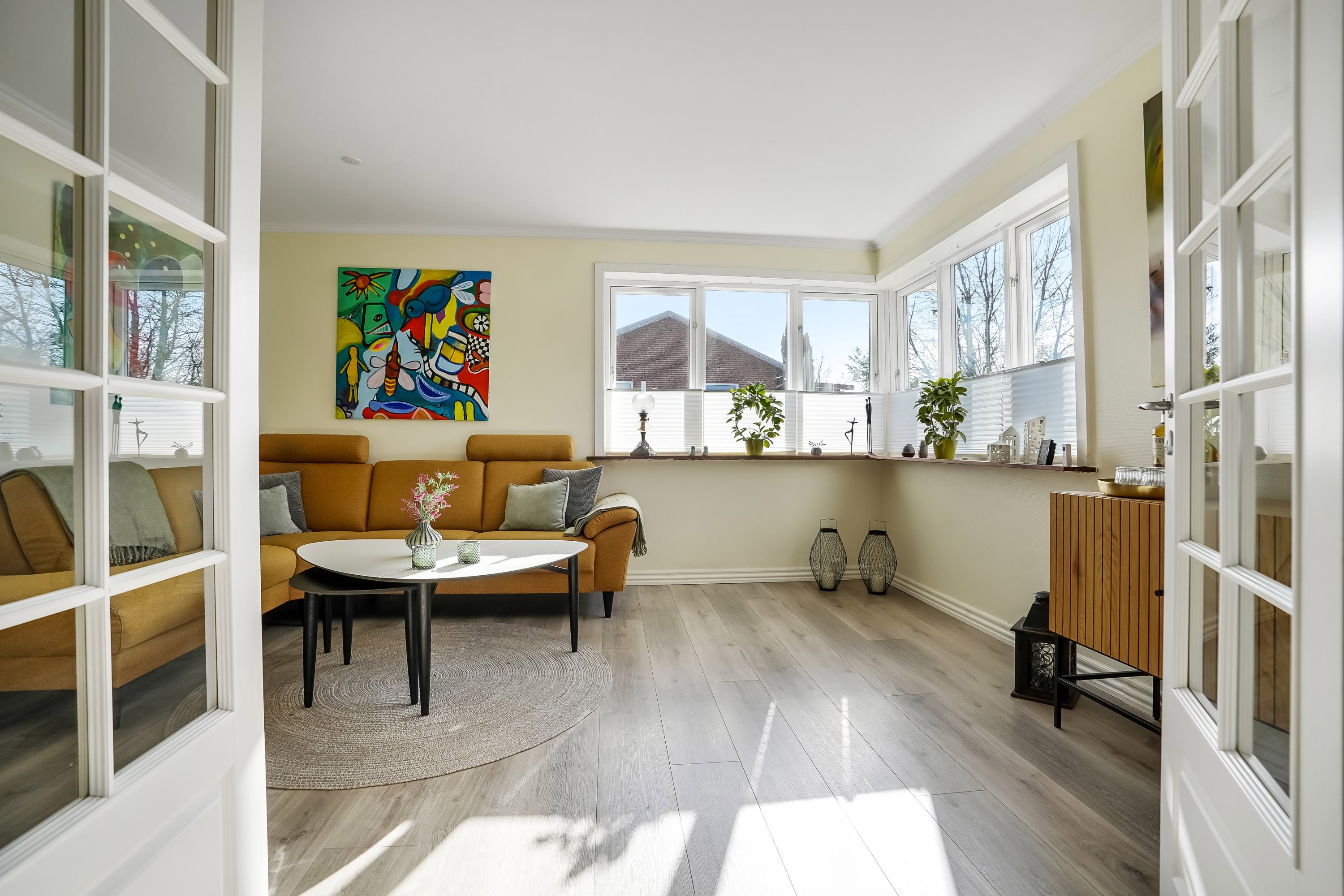 Fremhævet stue billede i fuldskærmstilstand. Billede af Rådhusgade 7, 8740 Brædstrup