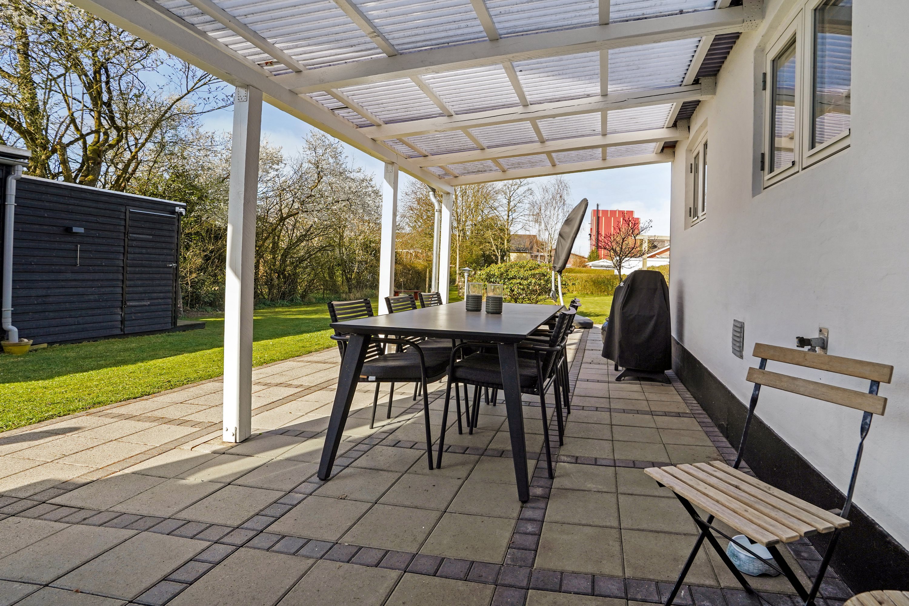 Fremhævet terrasse billede i fuldskærmstilstand. Billede af Rådhusgade 7, 8740 Brædstrup