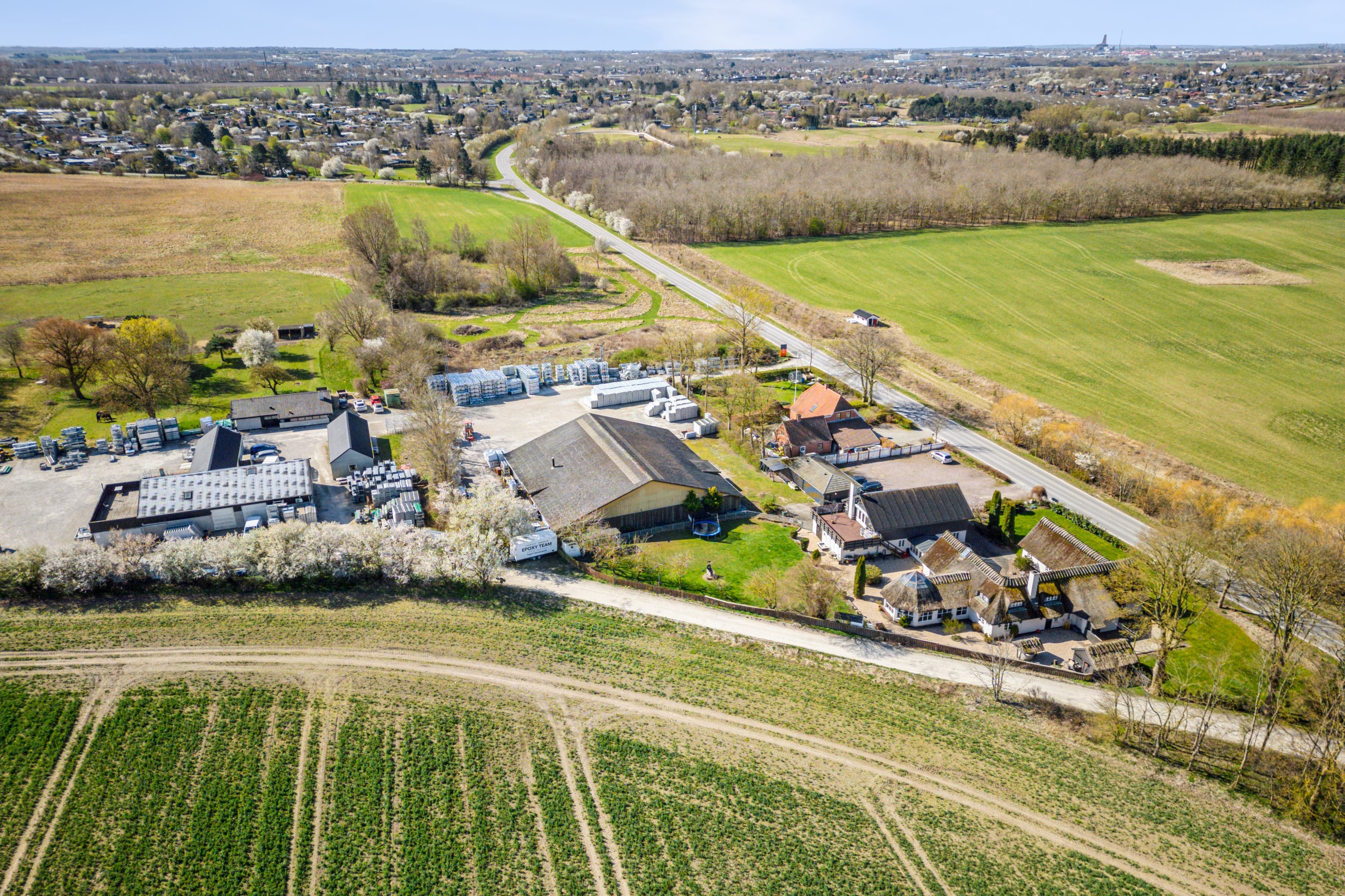 Fremhævet luftfoto billede i fuldskærmstilstand. Billede af Kallerupvej 54, Vadsby, 2640 Hedehusene