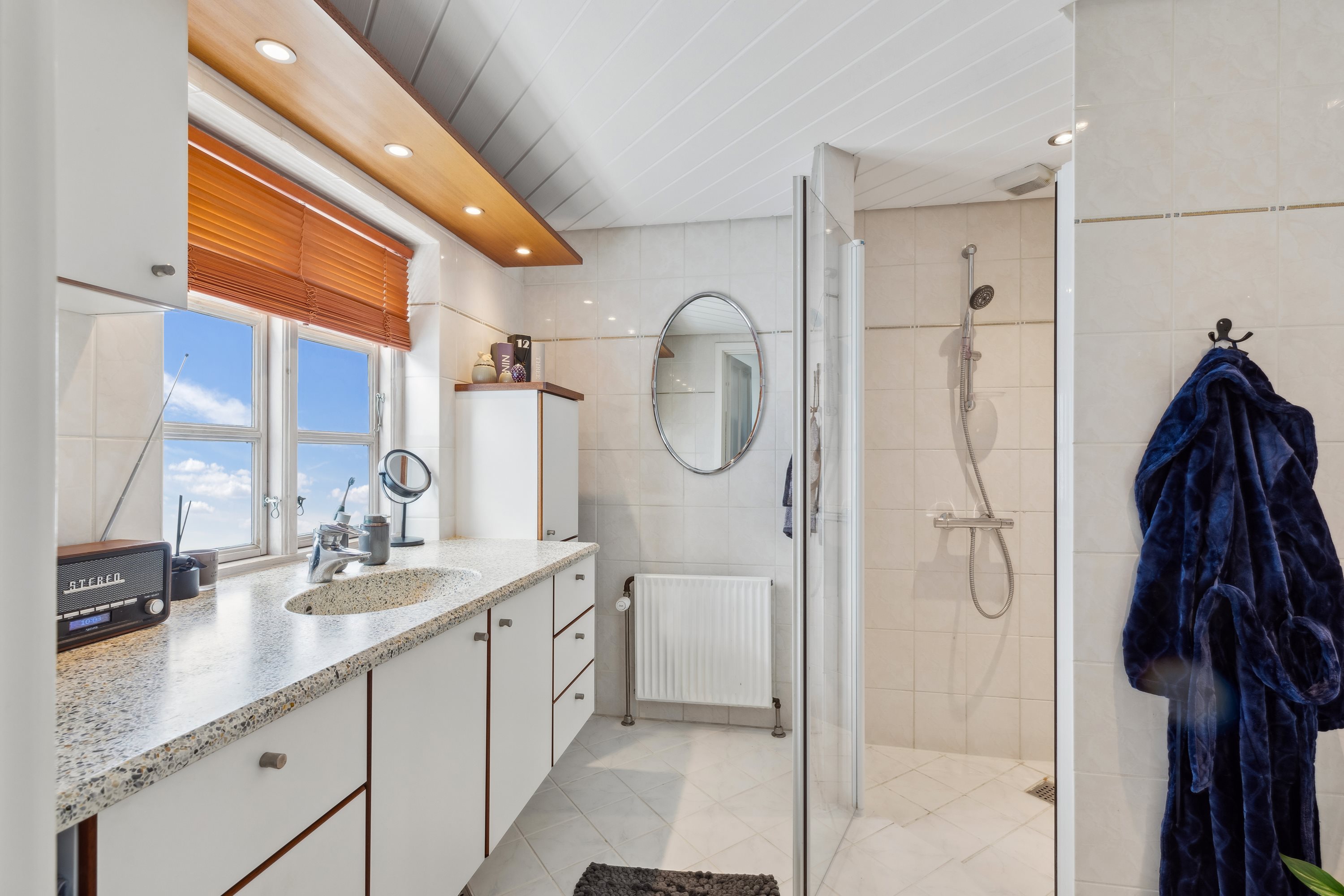 Fremhævet badeværelse billede i fuldskærmstilstand. Billede af Kallerupvej 54, Vadsby, 2640 Hedehusene