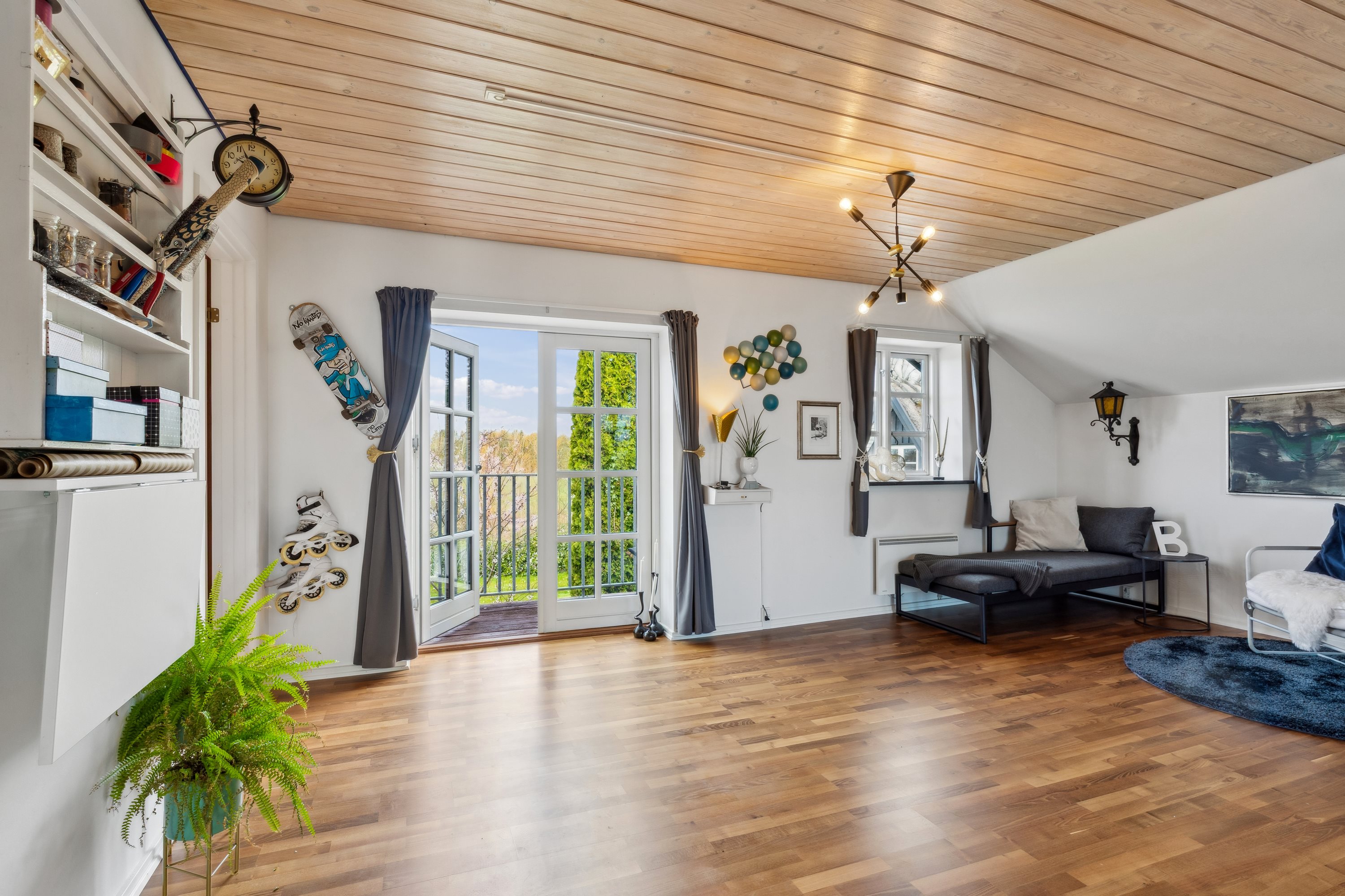 Fremhævet stue billede i fuldskærmstilstand. Billede af Kallerupvej 54, Vadsby, 2640 Hedehusene