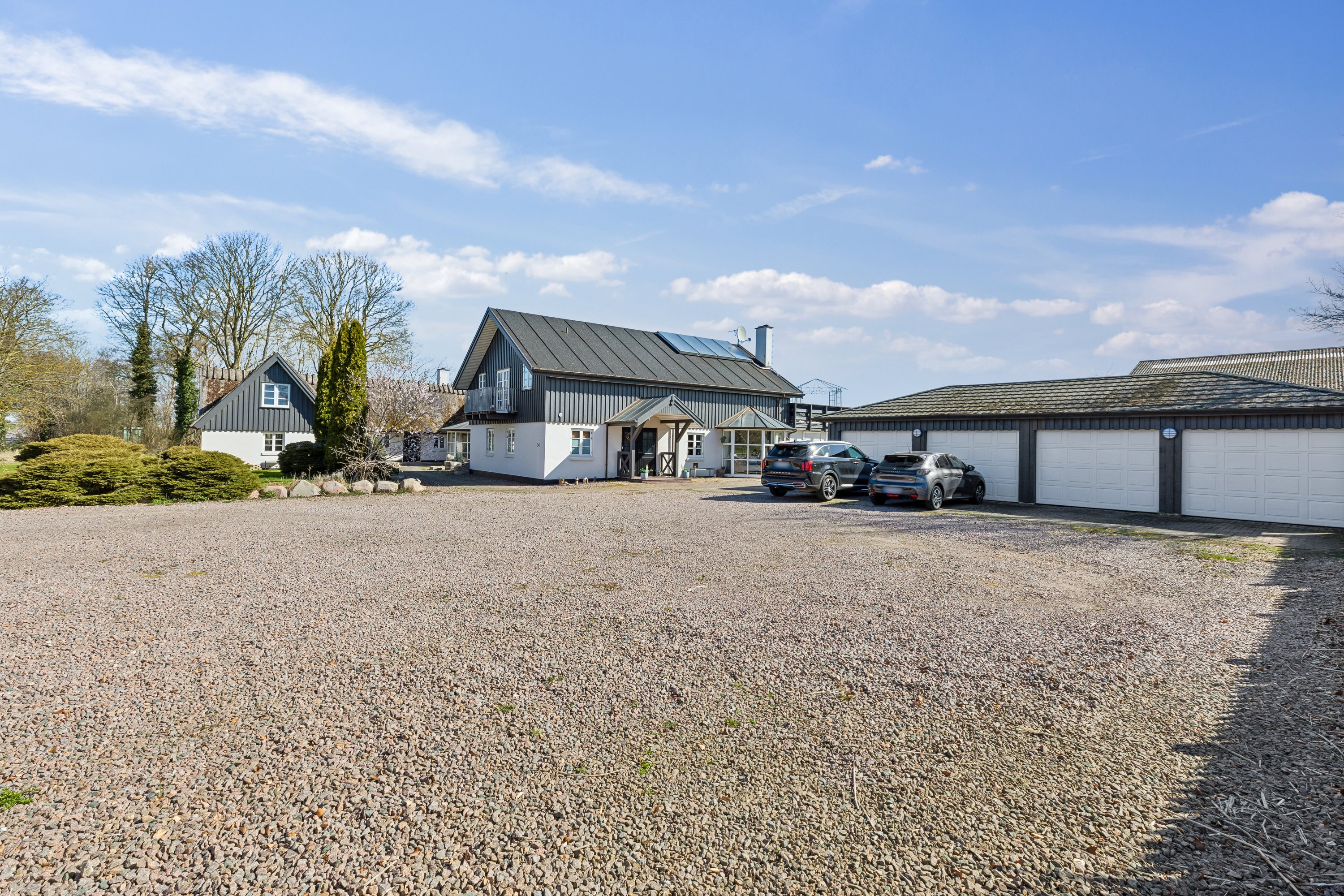 Fremhævet ejendom 1 billede i fuldskærmstilstand. Billede af Kallerupvej 54, Vadsby, 2640 Hedehusene