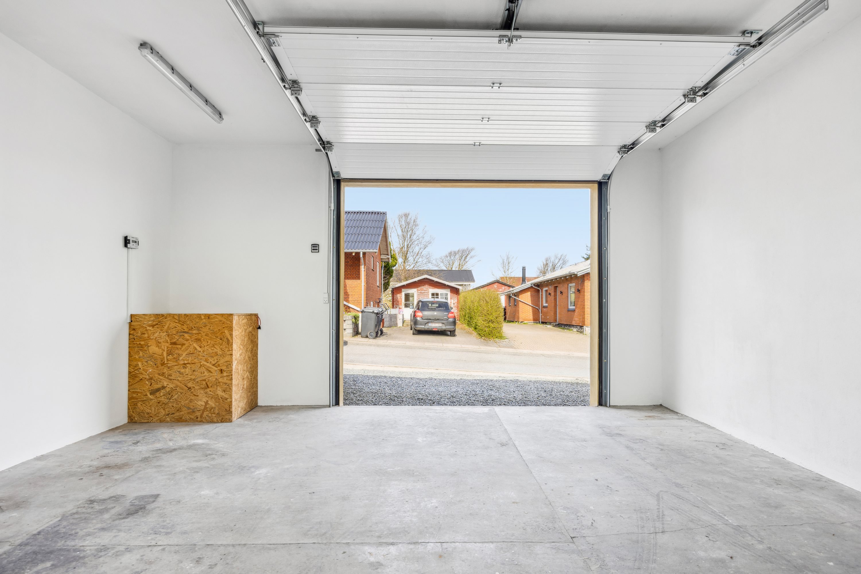 Fremhævet garage billede i fuldskærmstilstand. Billede af Udsigten 2, Ravnkilde, 9610 Nørager