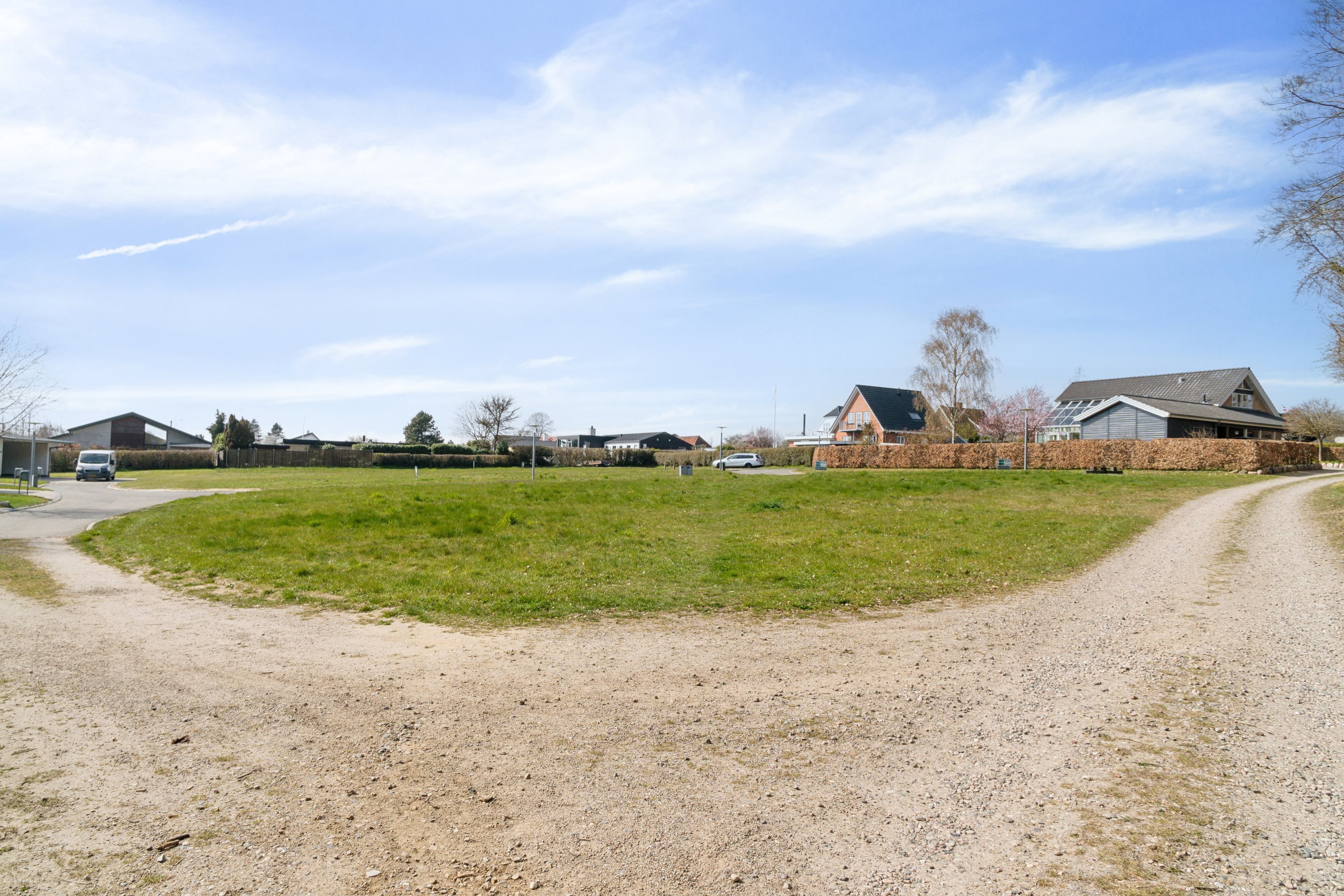 Fremhævet udendørs billede i fuldskærmstilstand. Billede af Granvænget 8, 5700 Svendborg