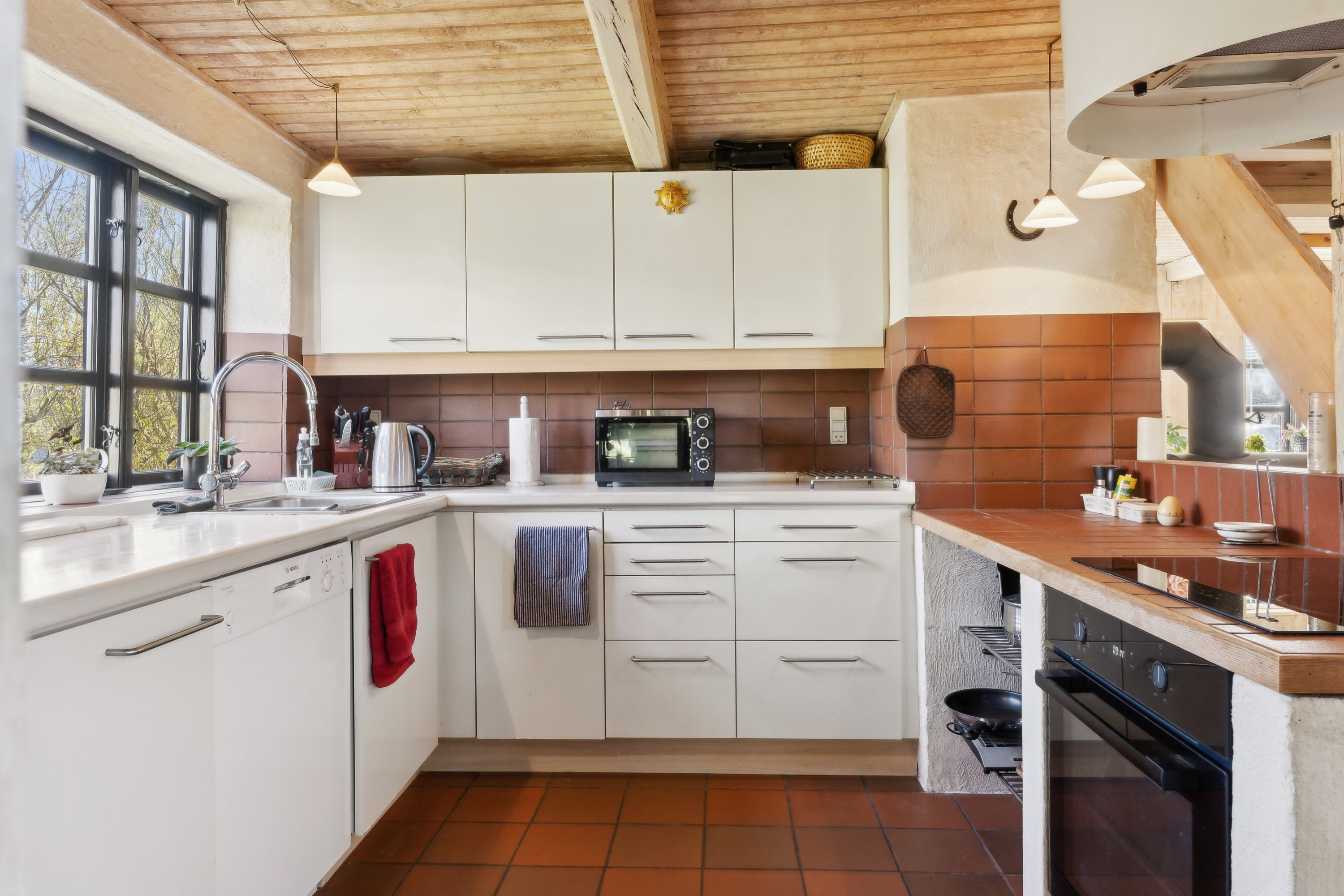 Fremhævet køkken billede i fuldskærmstilstand. Billede af Mønvej 90, Ammendrup, 4720 Præstø