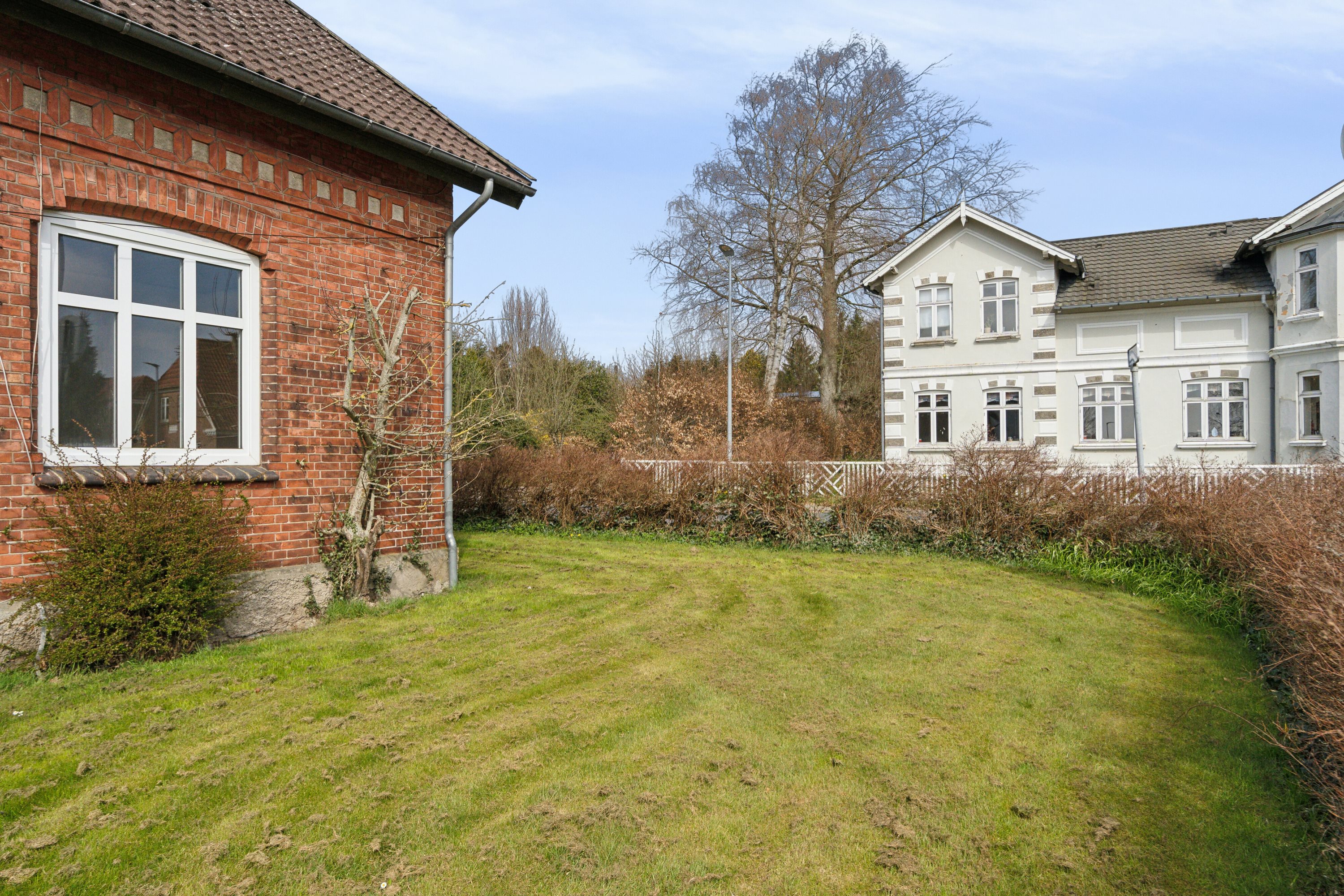 Fremhævet set fra haven billede i fuldskærmstilstand. Billede af Frøsvej 15, 6630 Rødding