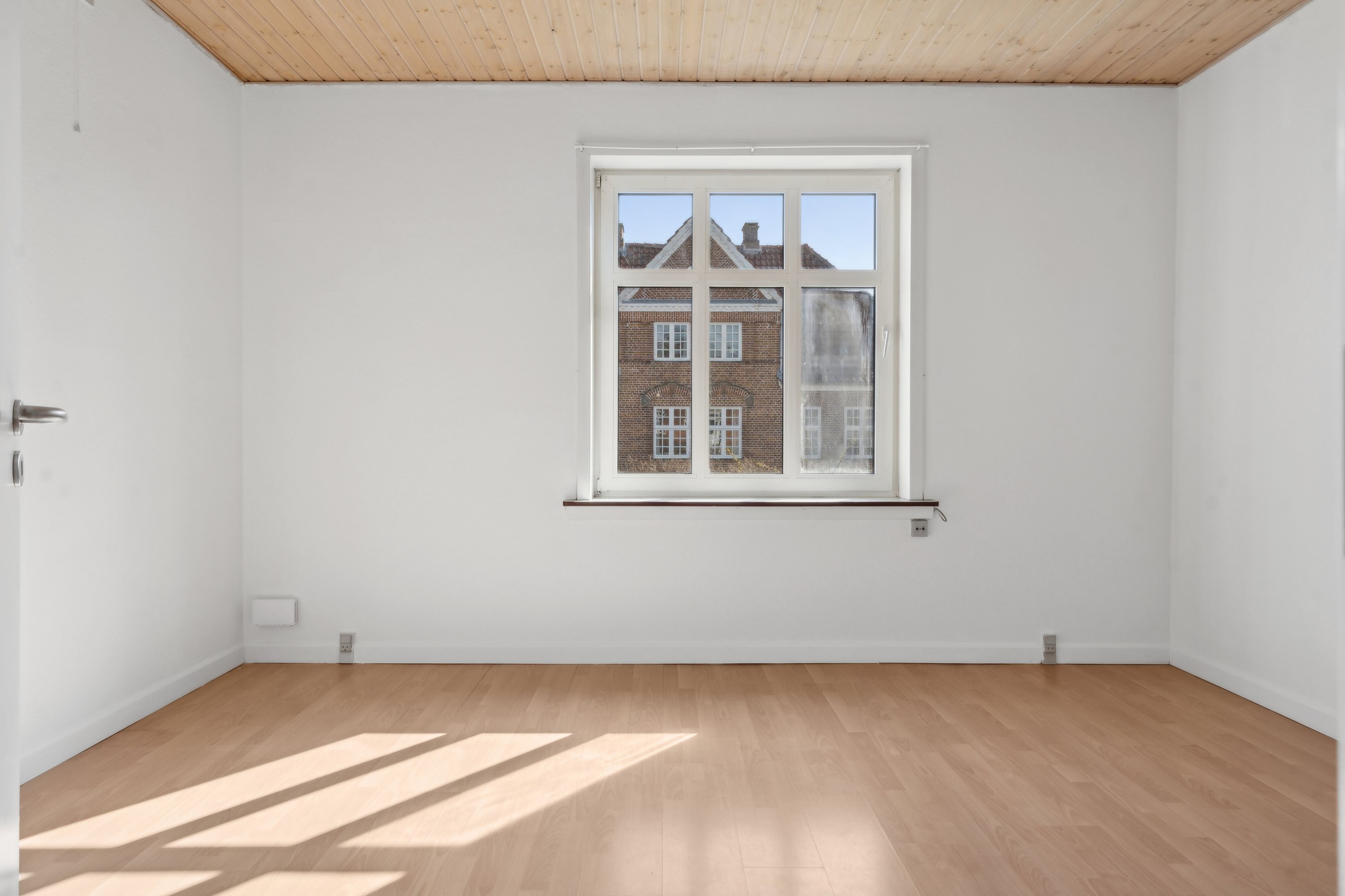 Fremhævet værelse billede i fuldskærmstilstand. Billede af Frøsvej 15, 6630 Rødding