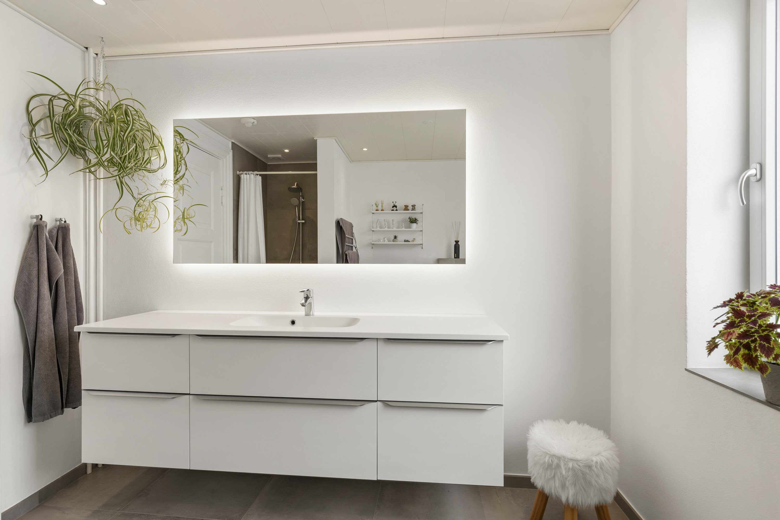 Fremhævet badeværelse billede i fuldskærmstilstand. Billede af Anneksgade 6, 9700 Brønderslev