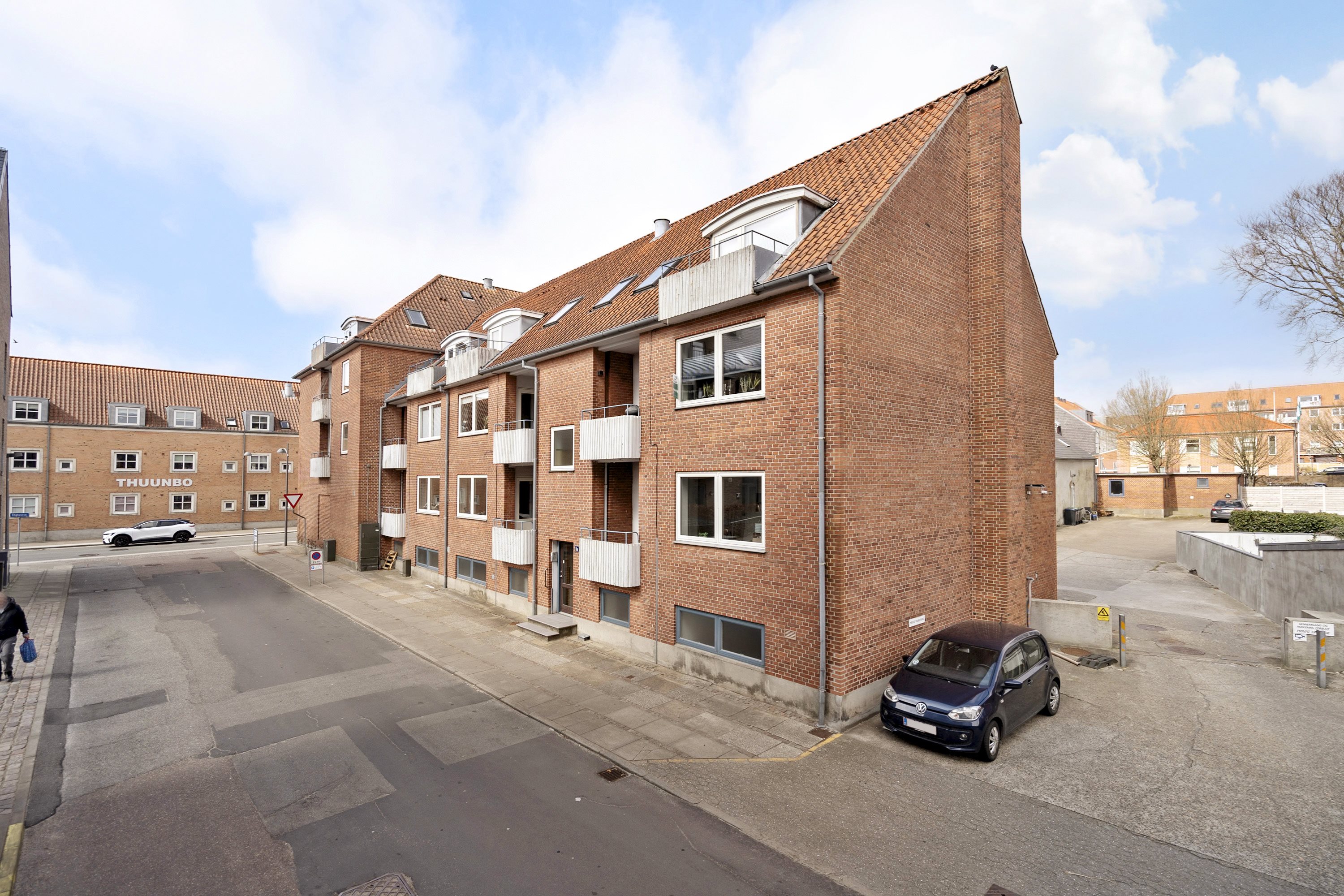 Fremhævet ejendommen billede i fuldskærmstilstand. Billede af Enghavevej 1A, 1. th., 6800 Varde