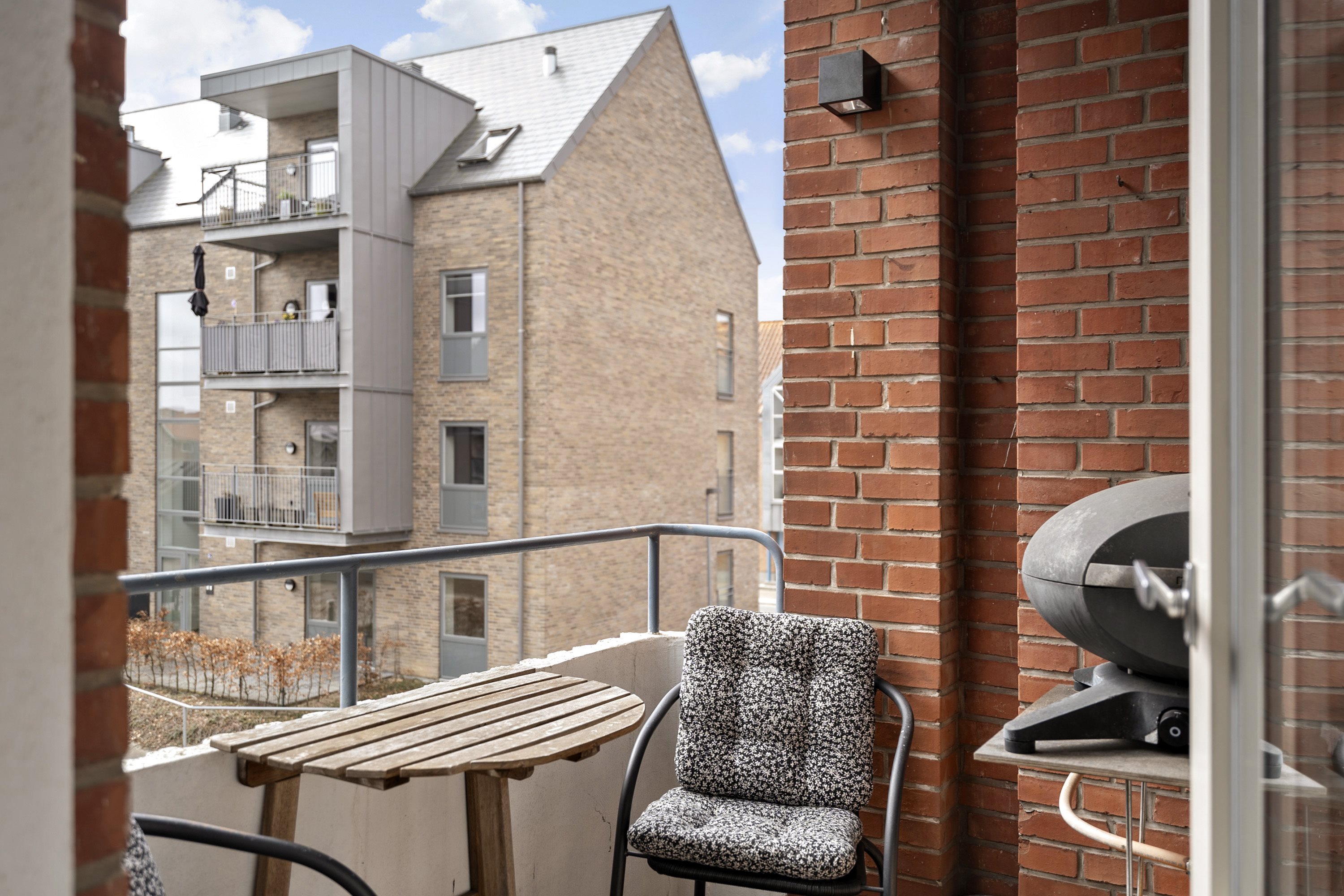 Fremhævet terrasse billede i fuldskærmstilstand. Billede af Enghavevej 1A, 1. th., 6800 Varde