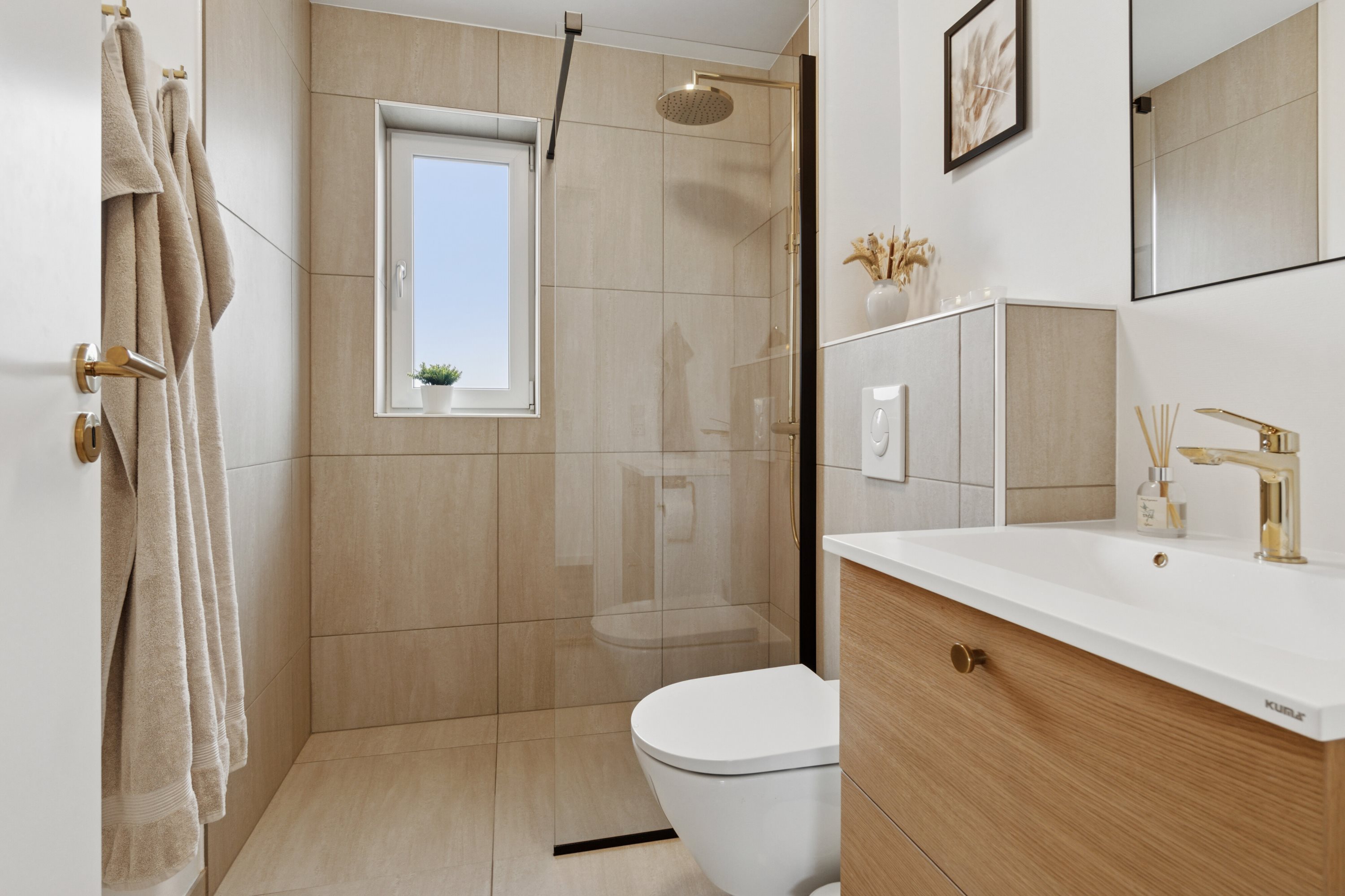 Fremhævet badeværelse billede i fuldskærmstilstand. Billede af Lærkevej 8, 7760 Hurup Thy