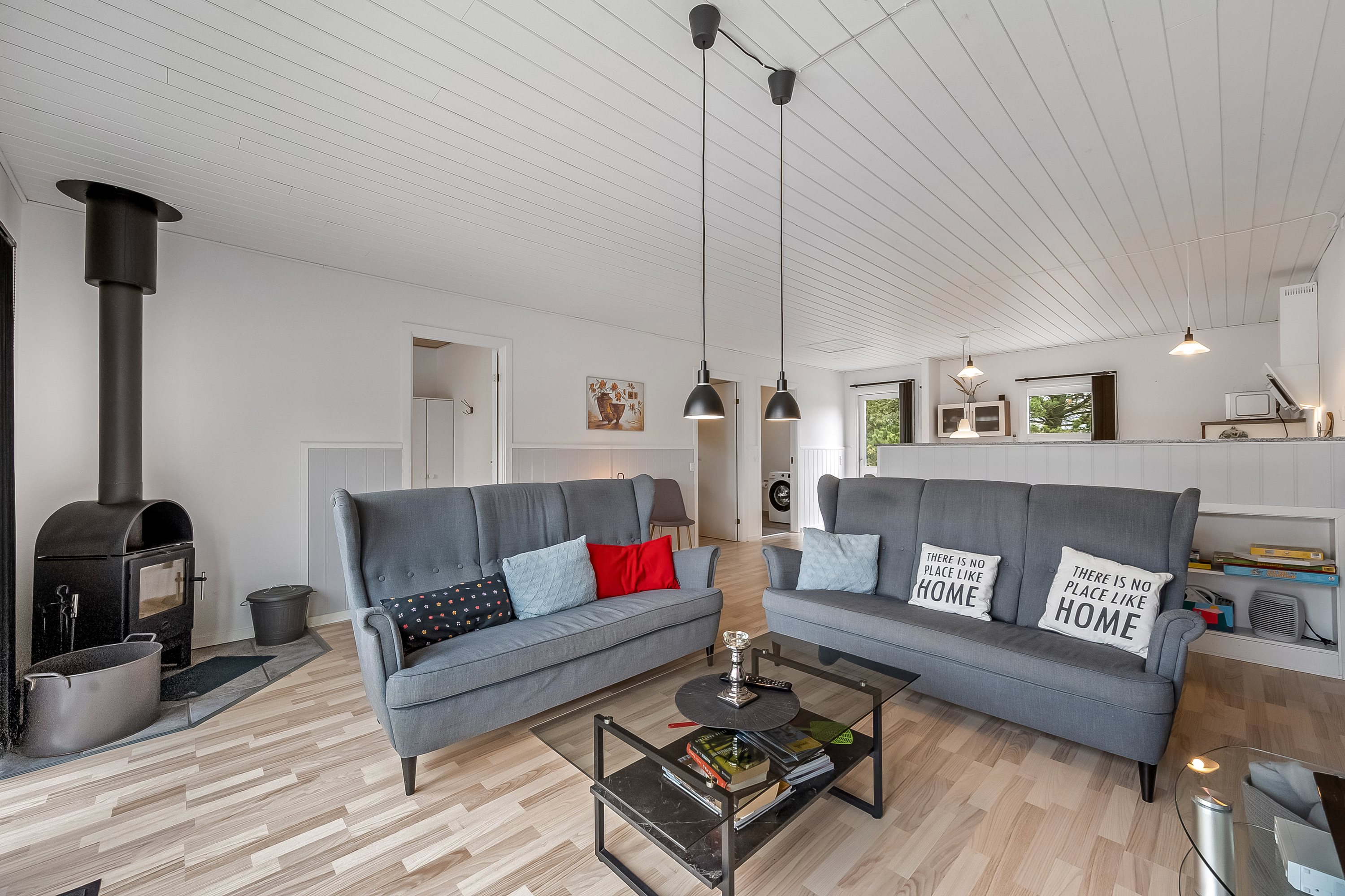 Fremhævet stue billede i fuldskærmstilstand. Billede af Vestervang 1, Lønne, 6830 Nørre Nebel