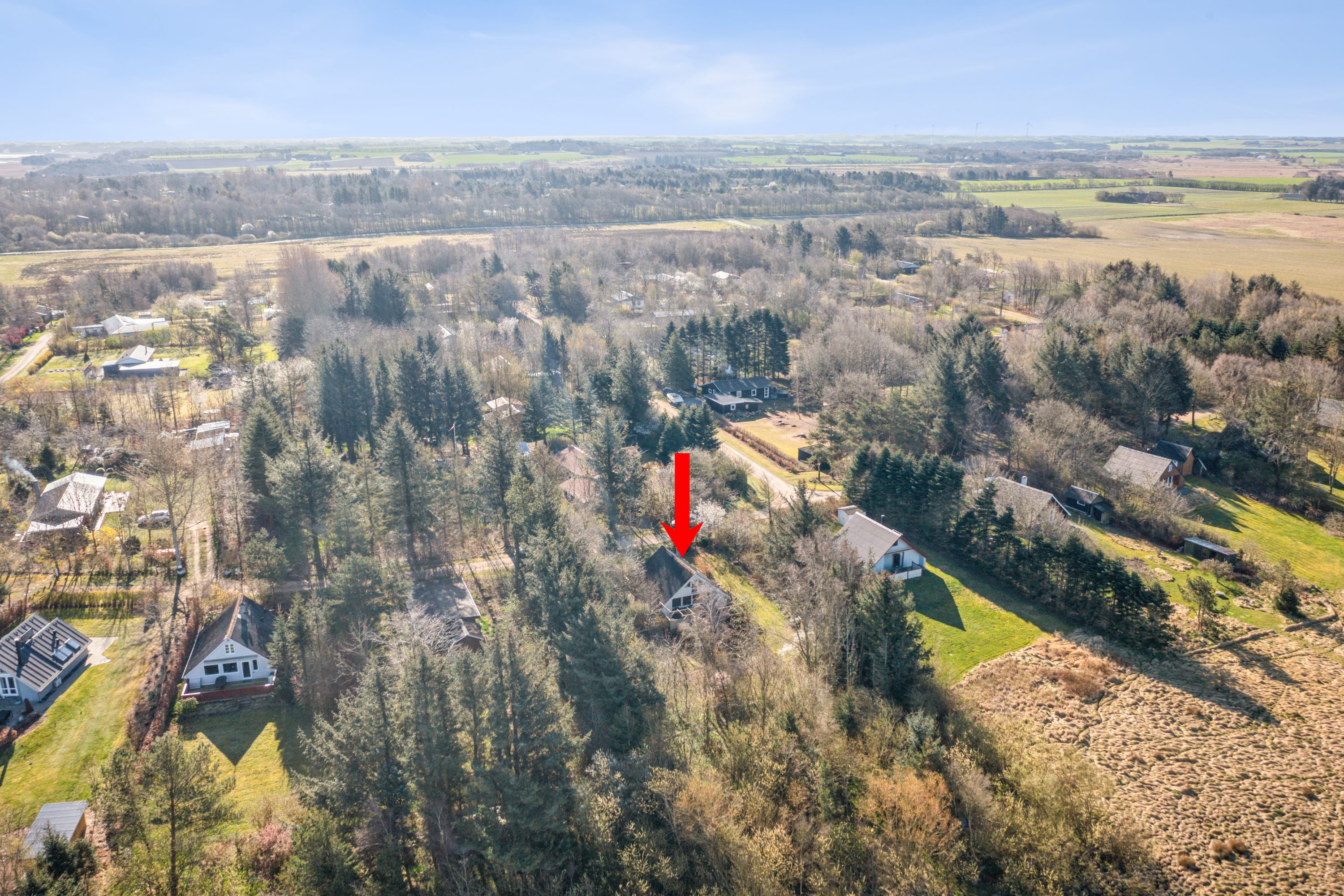 Fremhævet luftfoto billede i fuldskærmstilstand. Billede af Lyngvej 17, Sæbygård Feriecenter, 7870 Roslev