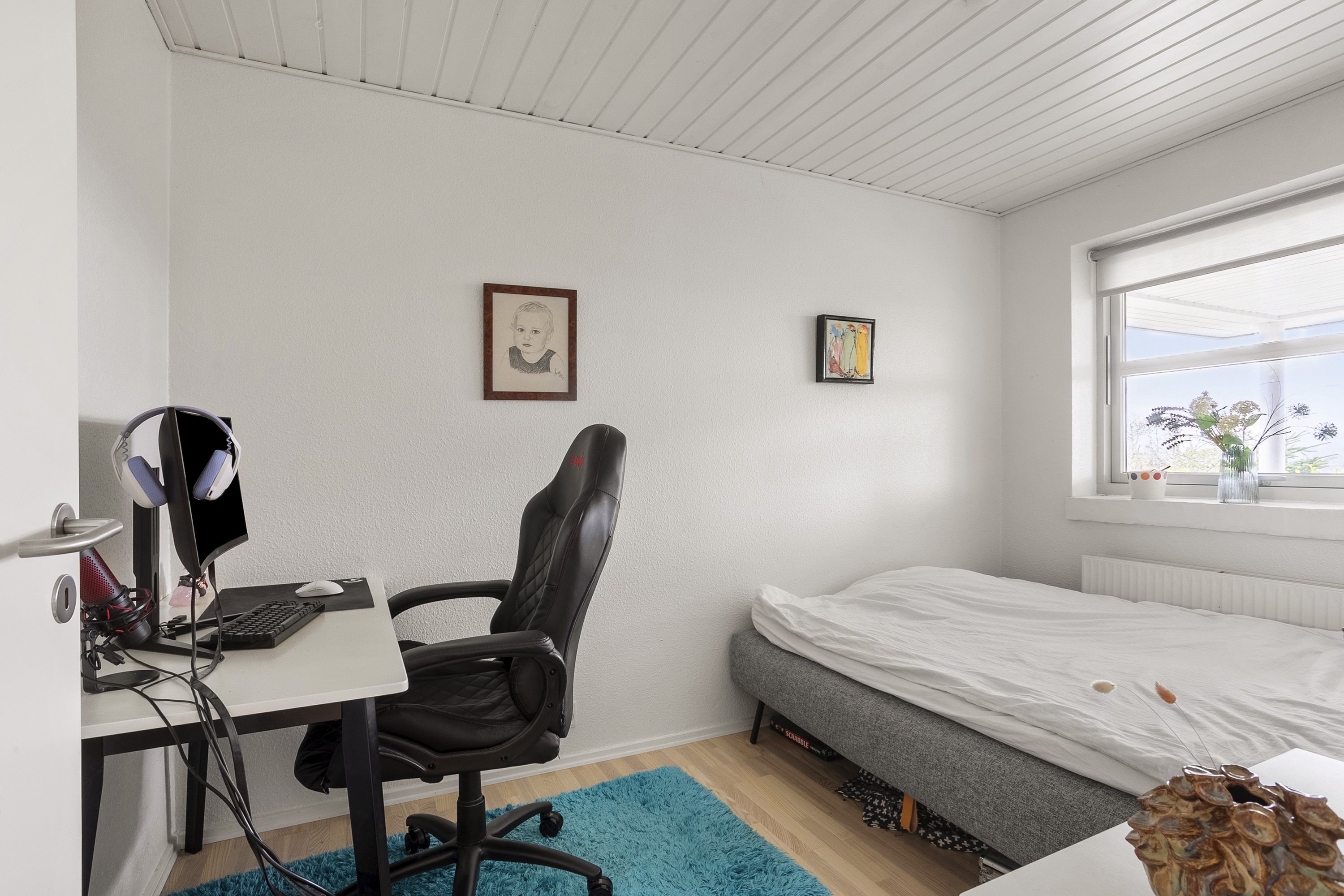 Fremhævet soveværelse billede i fuldskærmstilstand. Billede af Bragesvej 18, 6100 Haderslev