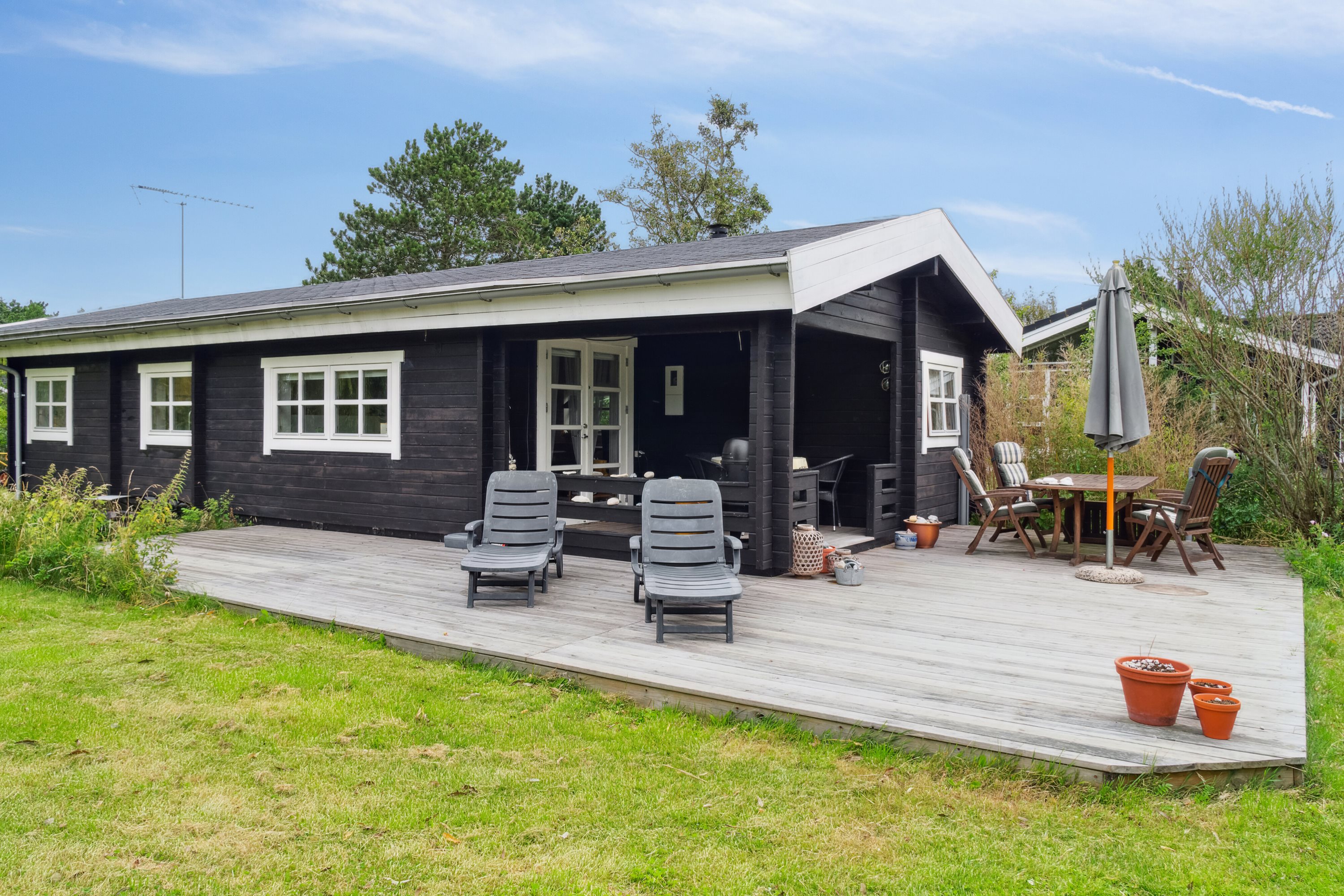 Fremhævet set fra haven billede i fuldskærmstilstand. Billede af Skovhusvej 39, Reersø Str, 4281 Gørlev