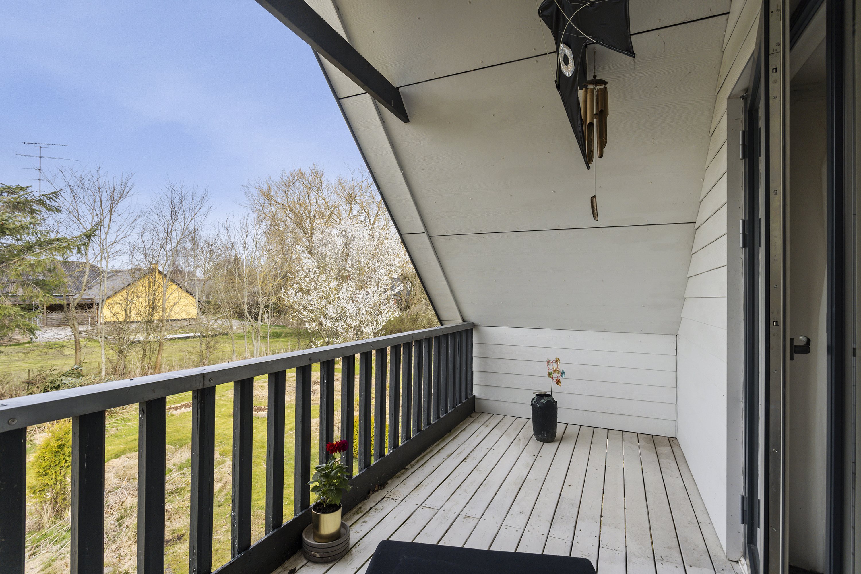 Fremhævet altan billede i fuldskærmstilstand. Billede af Åglimt 1-3, Gerå, 9340 Asaa