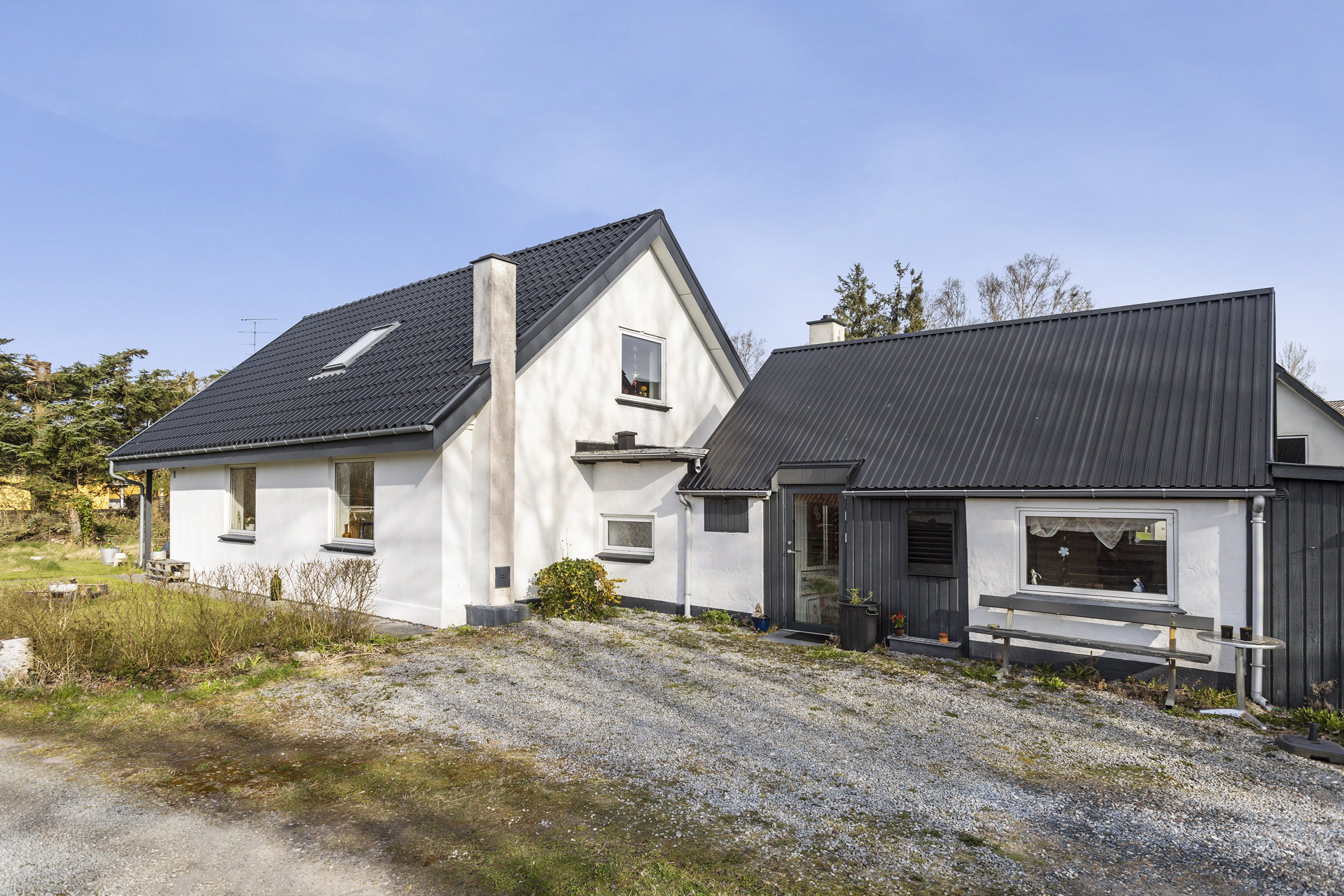 Fremhævet facade billede i fuldskærmstilstand. Billede af Åglimt 1-3, Gerå, 9340 Asaa