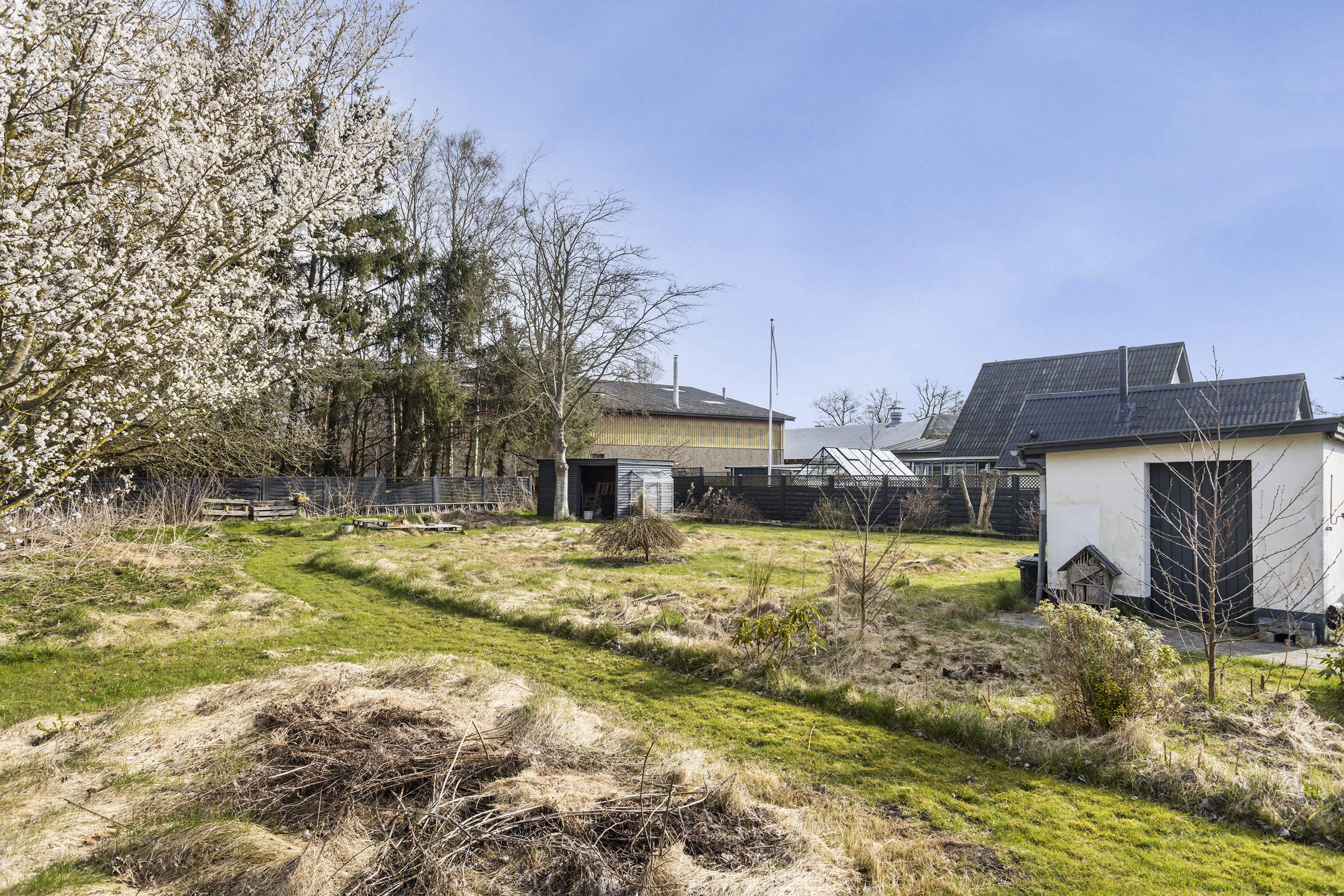 Fremhævet have billede i fuldskærmstilstand. Billede af Åglimt 1-3, Gerå, 9340 Asaa