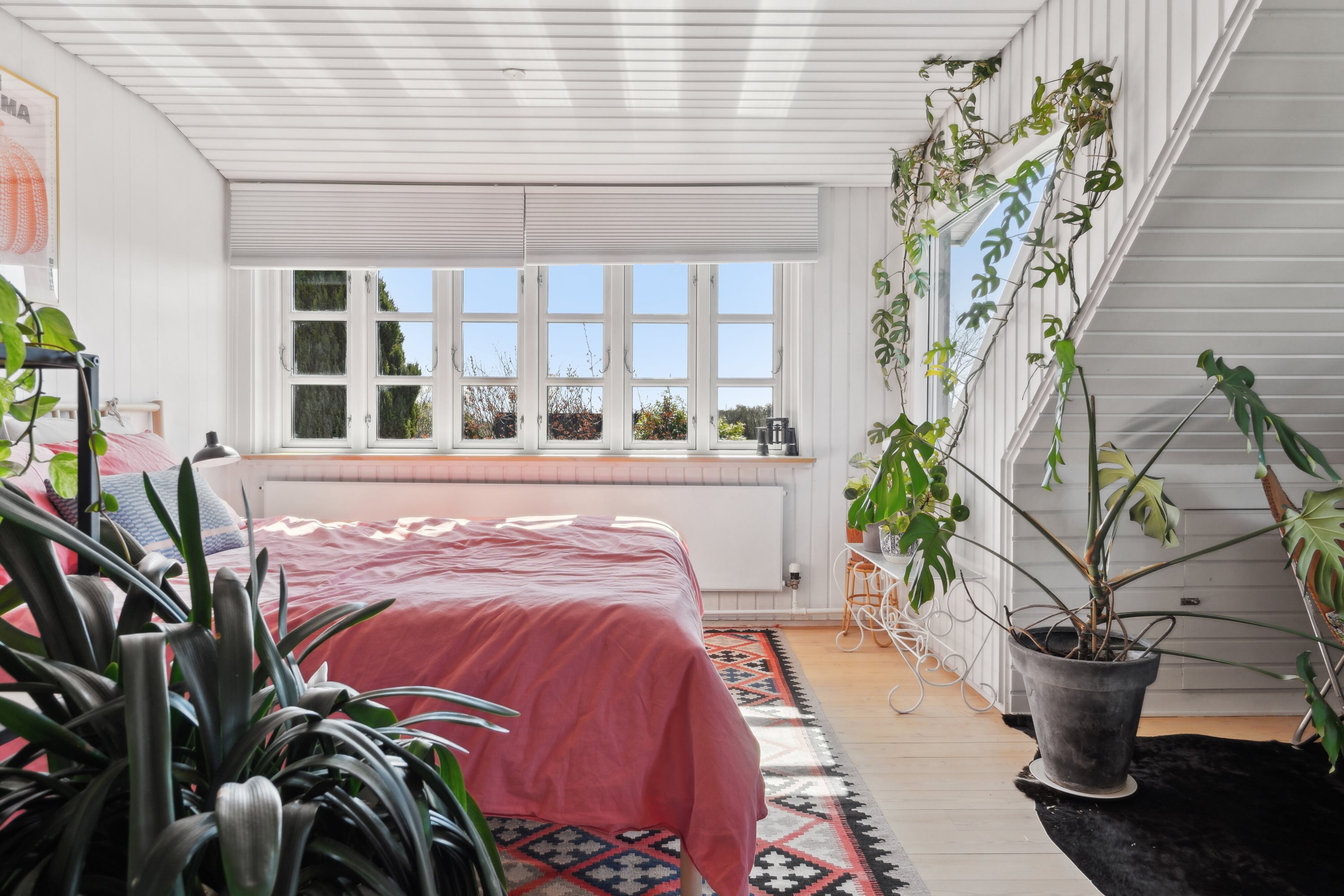 Fremhævet soveværelse billede i fuldskærmstilstand. Billede af Fjællebrovejen 35, Fjællebroen, 5762 Vester Skerninge