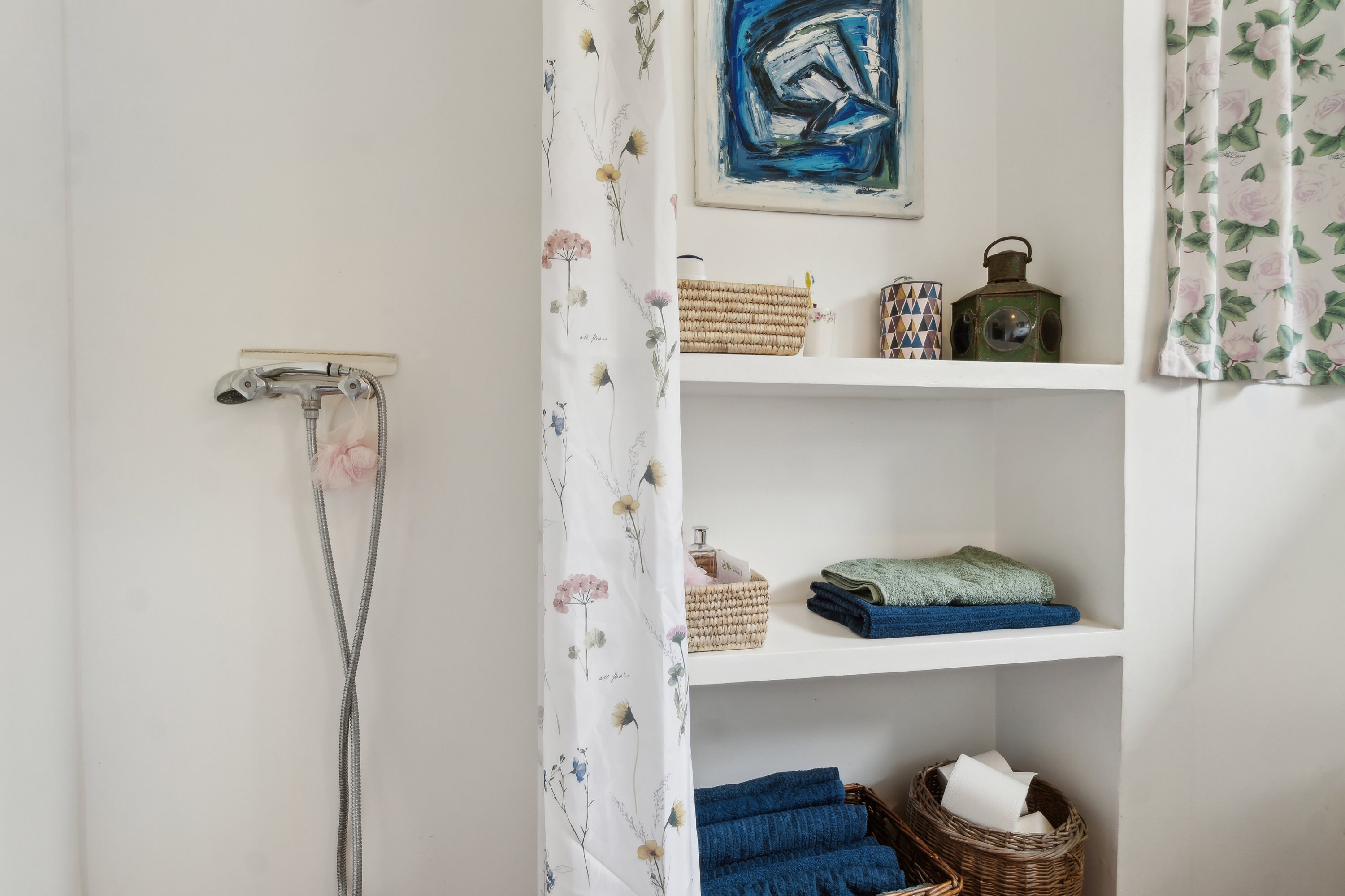 Fremhævet badeværelse billede i fuldskærmstilstand. Billede af Lisbeths Vænge 3, Tibirke Sand, 3300 Frederiksværk