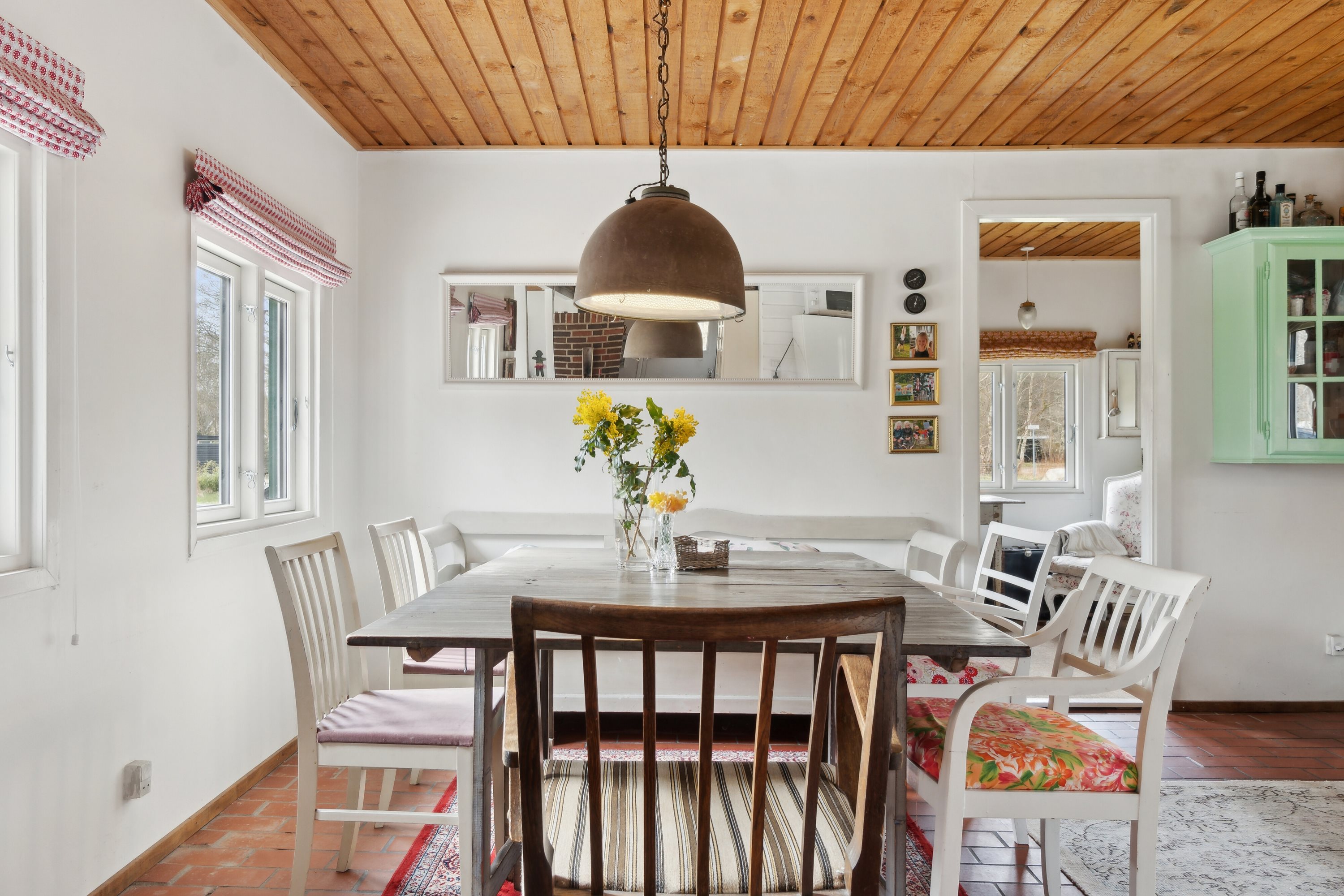 Miniaturebillede 2: spisestue. Billede af Lisbeths Vænge 3, Tibirke Sand, 3300 Frederiksværk