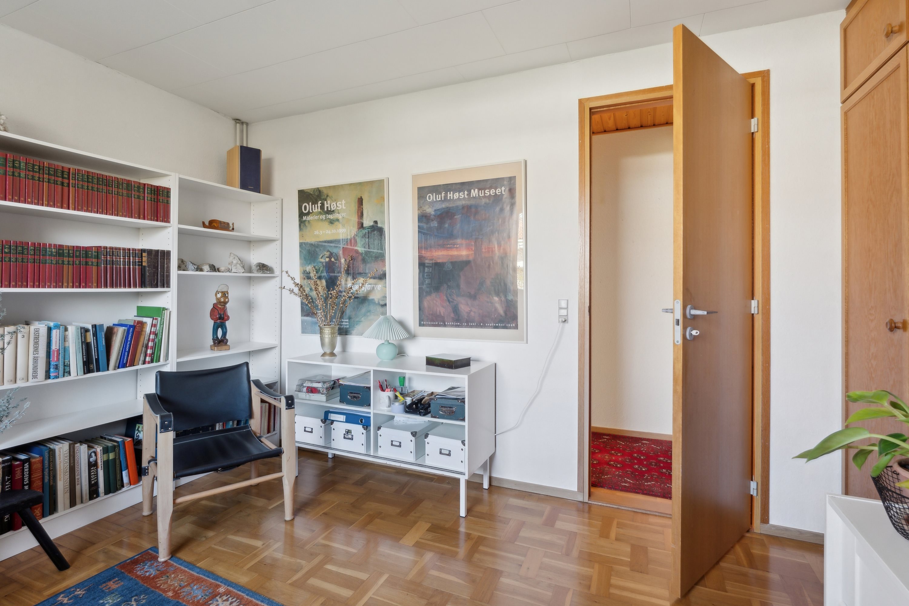 Fremhævet stue billede i fuldskærmstilstand. Billede af Svanevej 12, 4720 Præstø