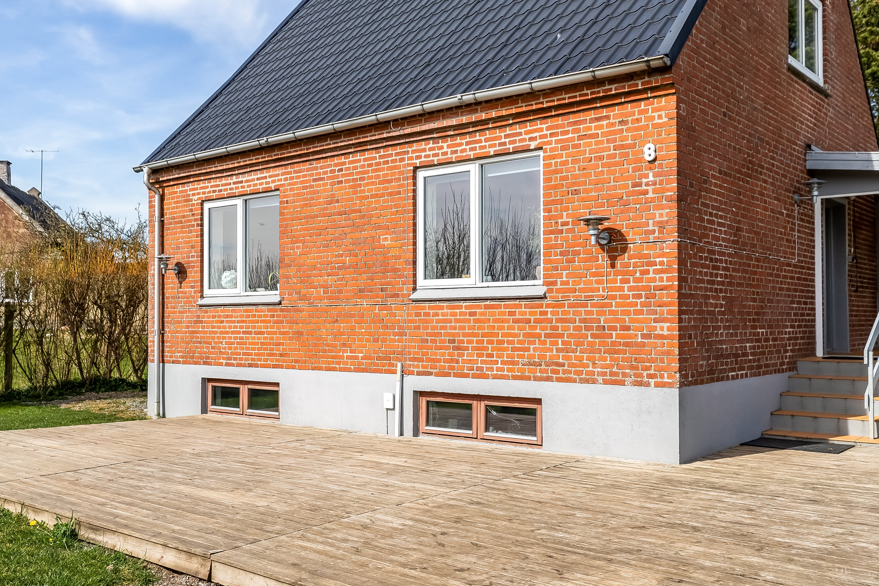 Fremhævet terrasse billede i fuldskærmstilstand. Billede af Vongevej 8, Vindelev, 7300 Jelling