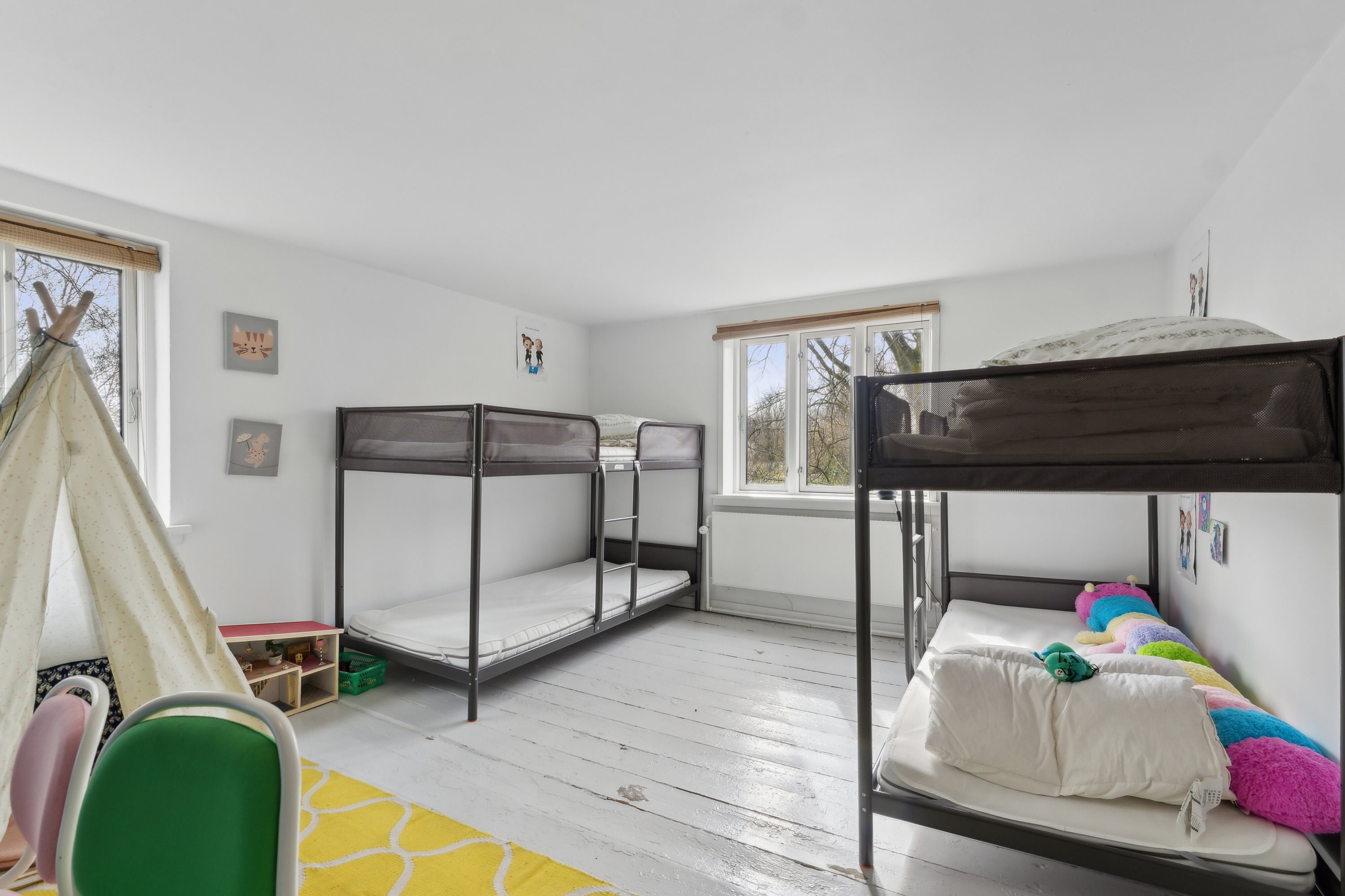 Fremhævet soveværelse billede i fuldskærmstilstand. Billede af Snøde Bygade 36, Snøde, 5953 Tranekær