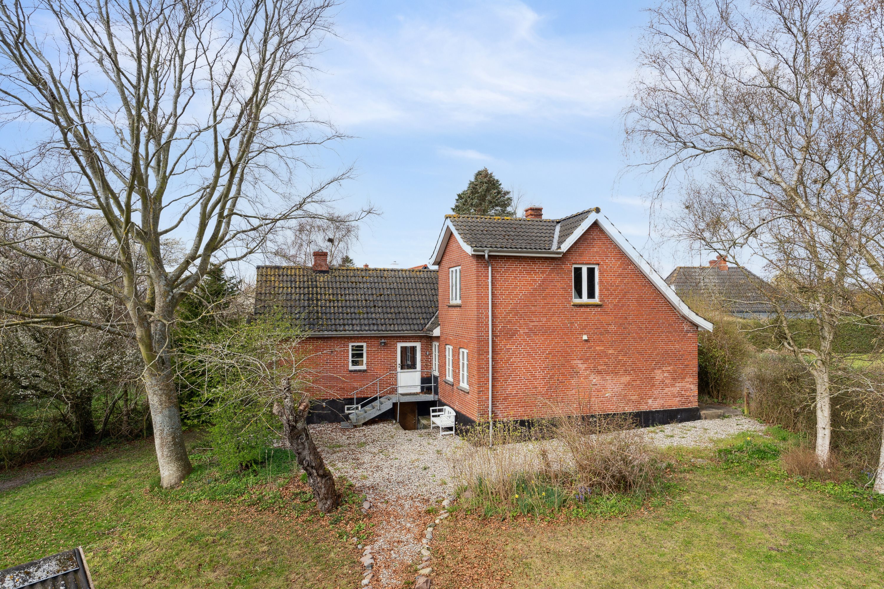 Fremhævet set fra haven billede i fuldskærmstilstand. Billede af Snøde Bygade 36, Snøde, 5953 Tranekær