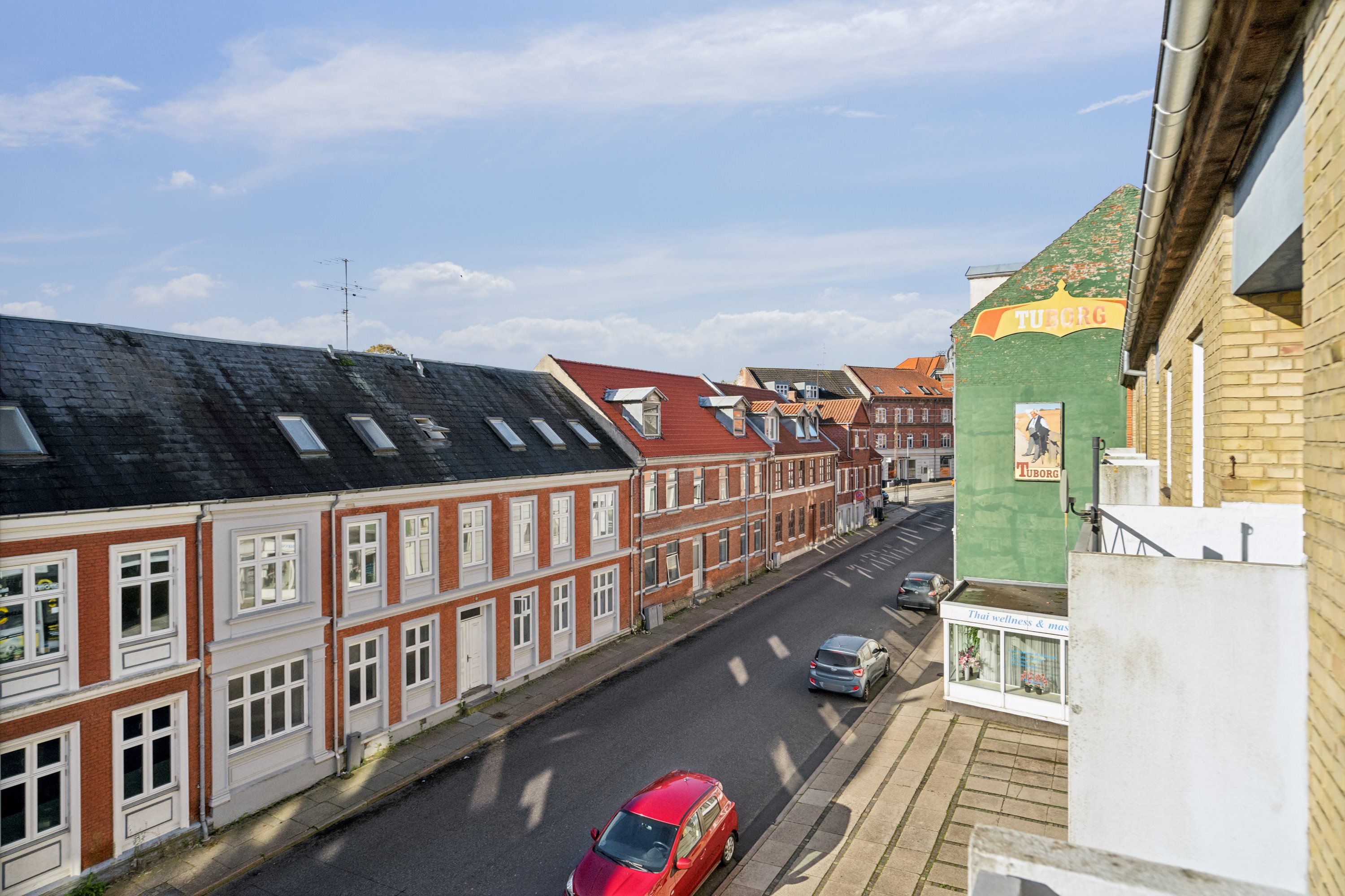 Fremhævet  billede i fuldskærmstilstand. Billede af Markedspladsen 1, 1. th., 8900 Randers C