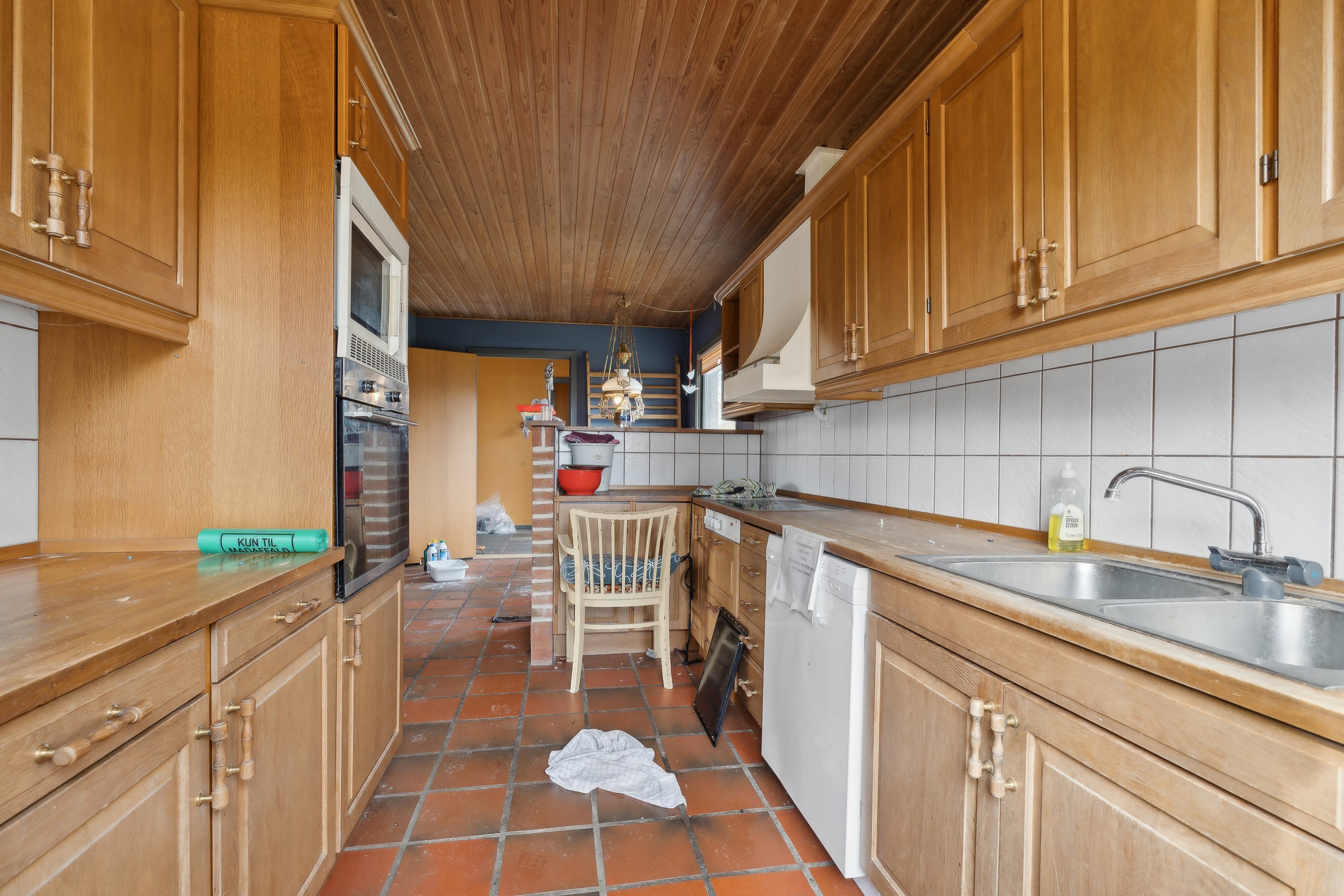 Fremhævet køkken billede i fuldskærmstilstand. Billede af Tjørnevej 9, 8620 Kjellerup