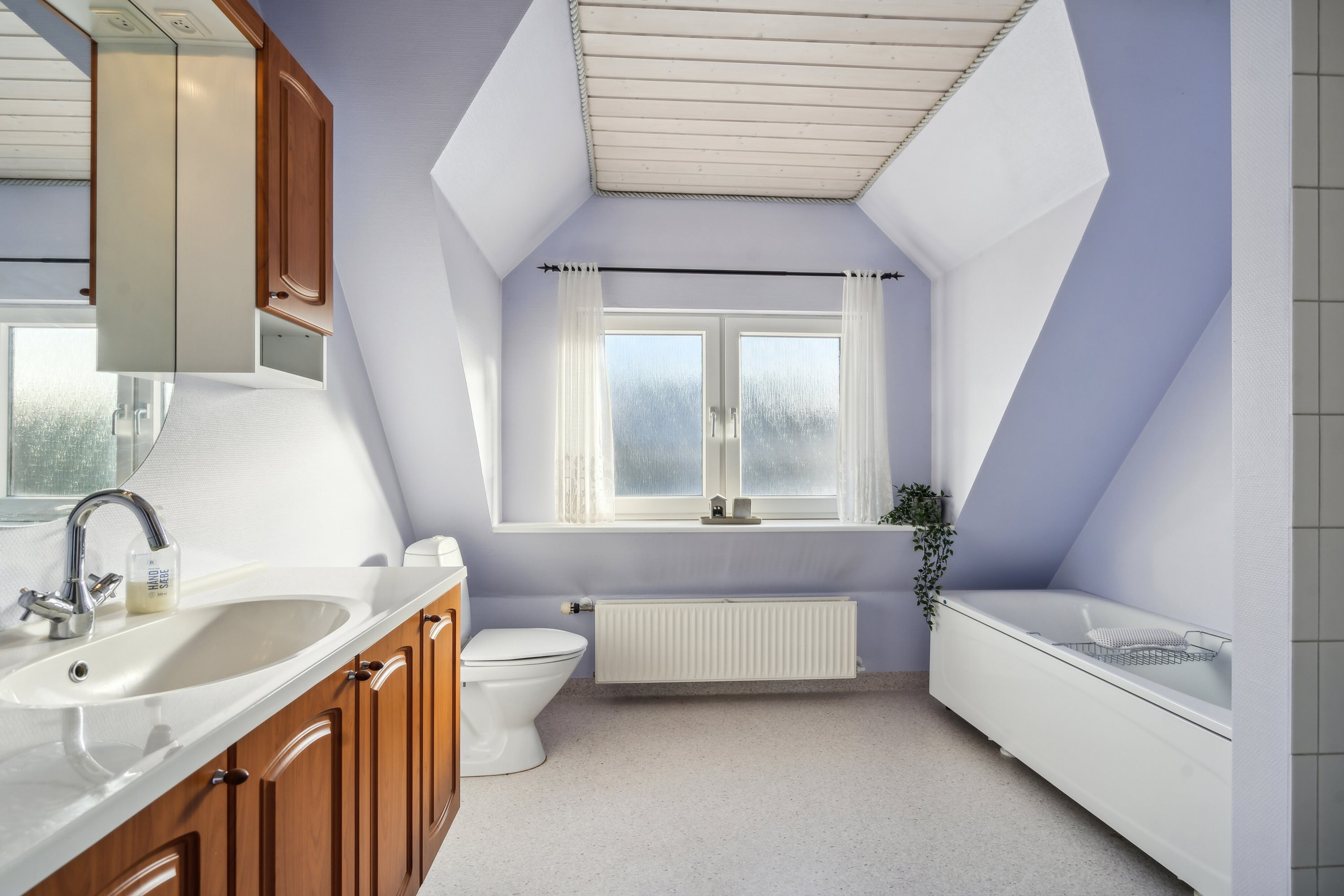 Fremhævet badeværelse billede i fuldskærmstilstand. Billede af Assensvej 17, 5750 Ringe