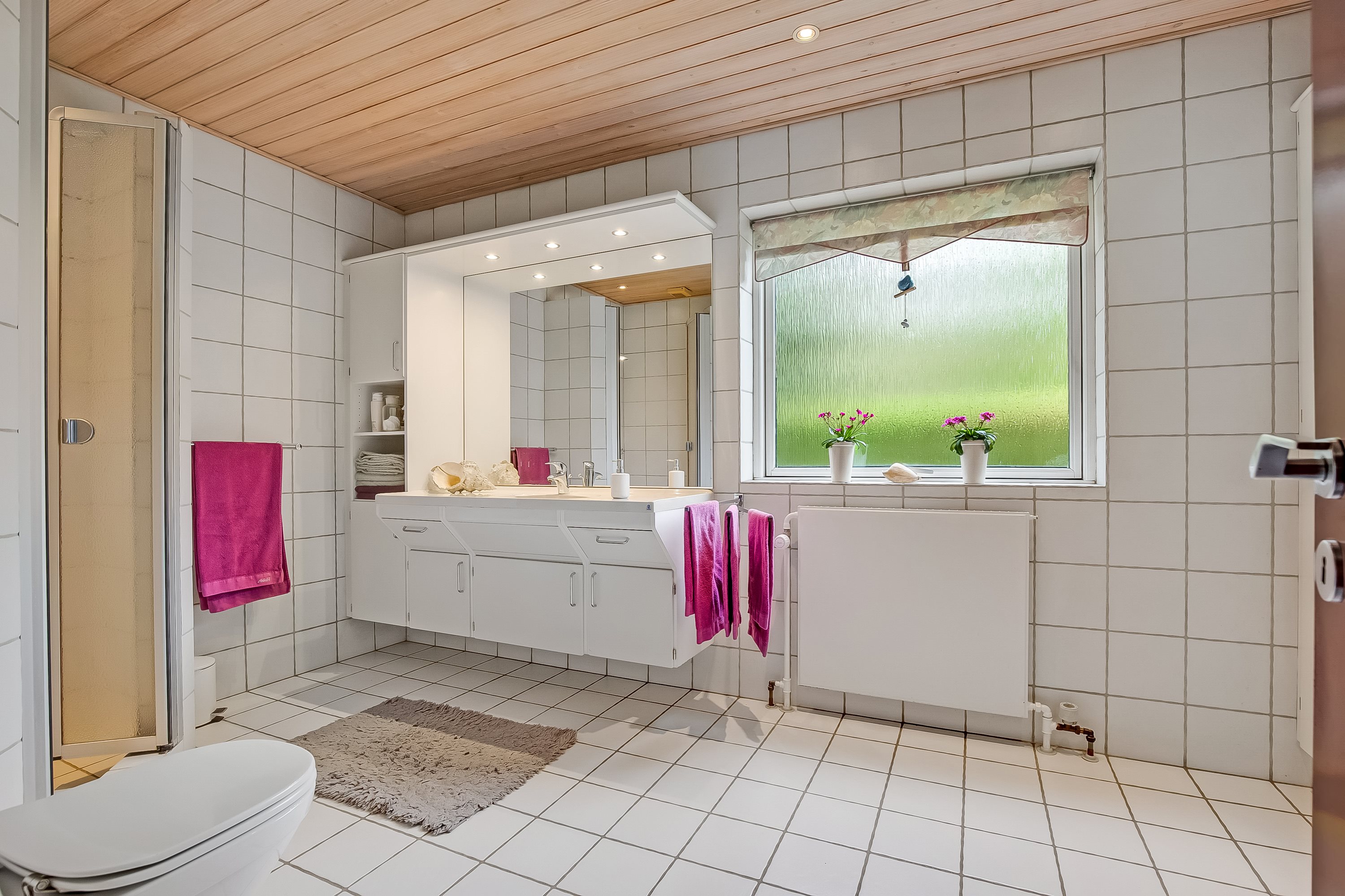 Fremhævet badeværelse billede i fuldskærmstilstand. Billede af Nørremarksvej 150, Bredballe, 7120 Vejle Øst