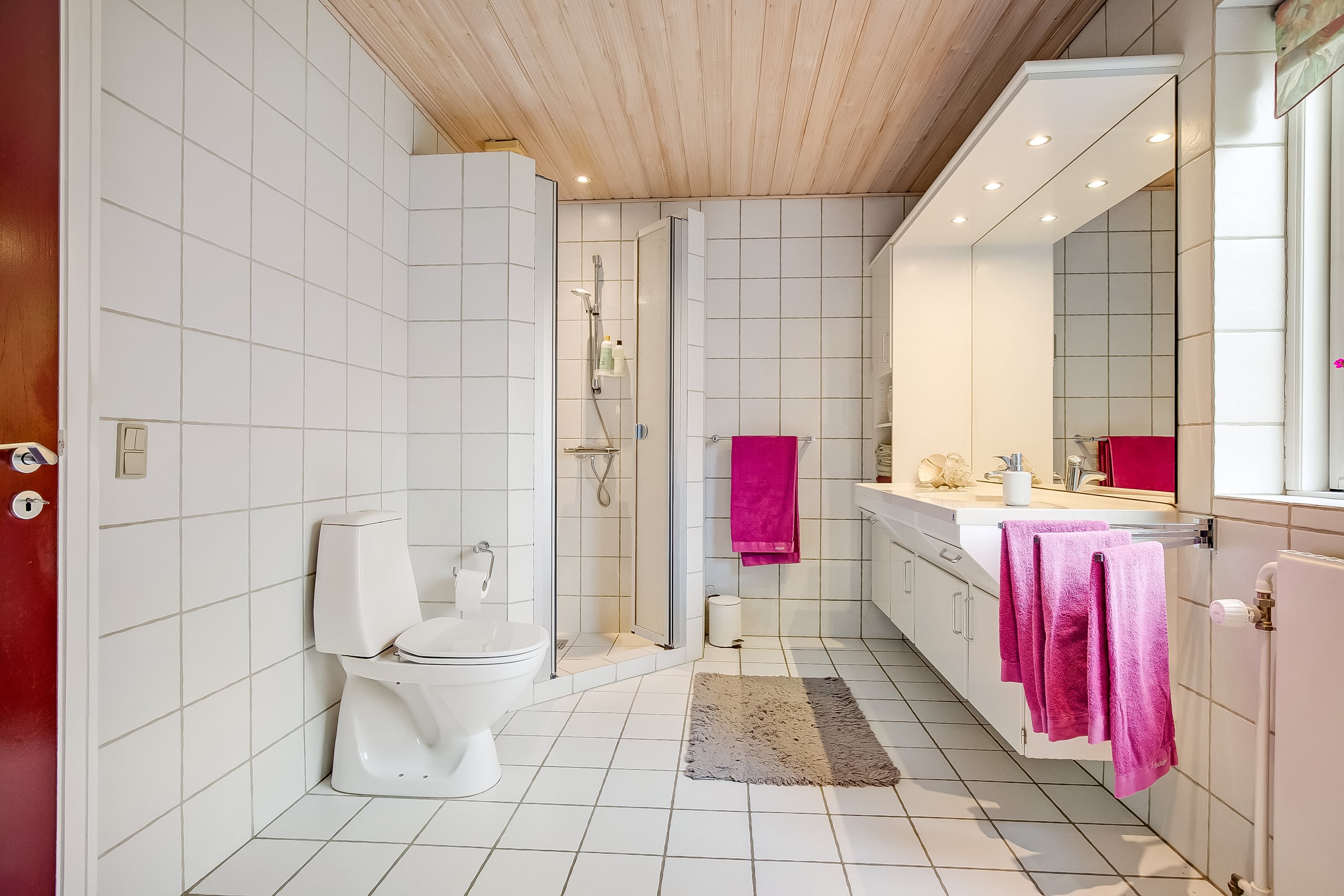 Fremhævet badeværelse billede i fuldskærmstilstand. Billede af Nørremarksvej 150, Bredballe, 7120 Vejle Øst