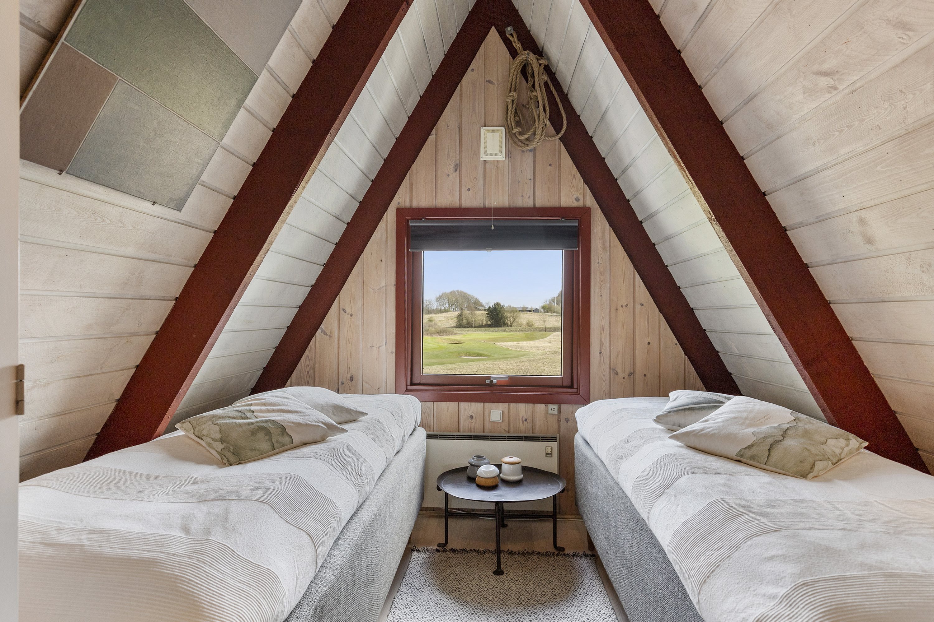 Fremhævet værelse billede i fuldskærmstilstand. Billede af Golfsvinget 111, Gatten, 9640 Farsø