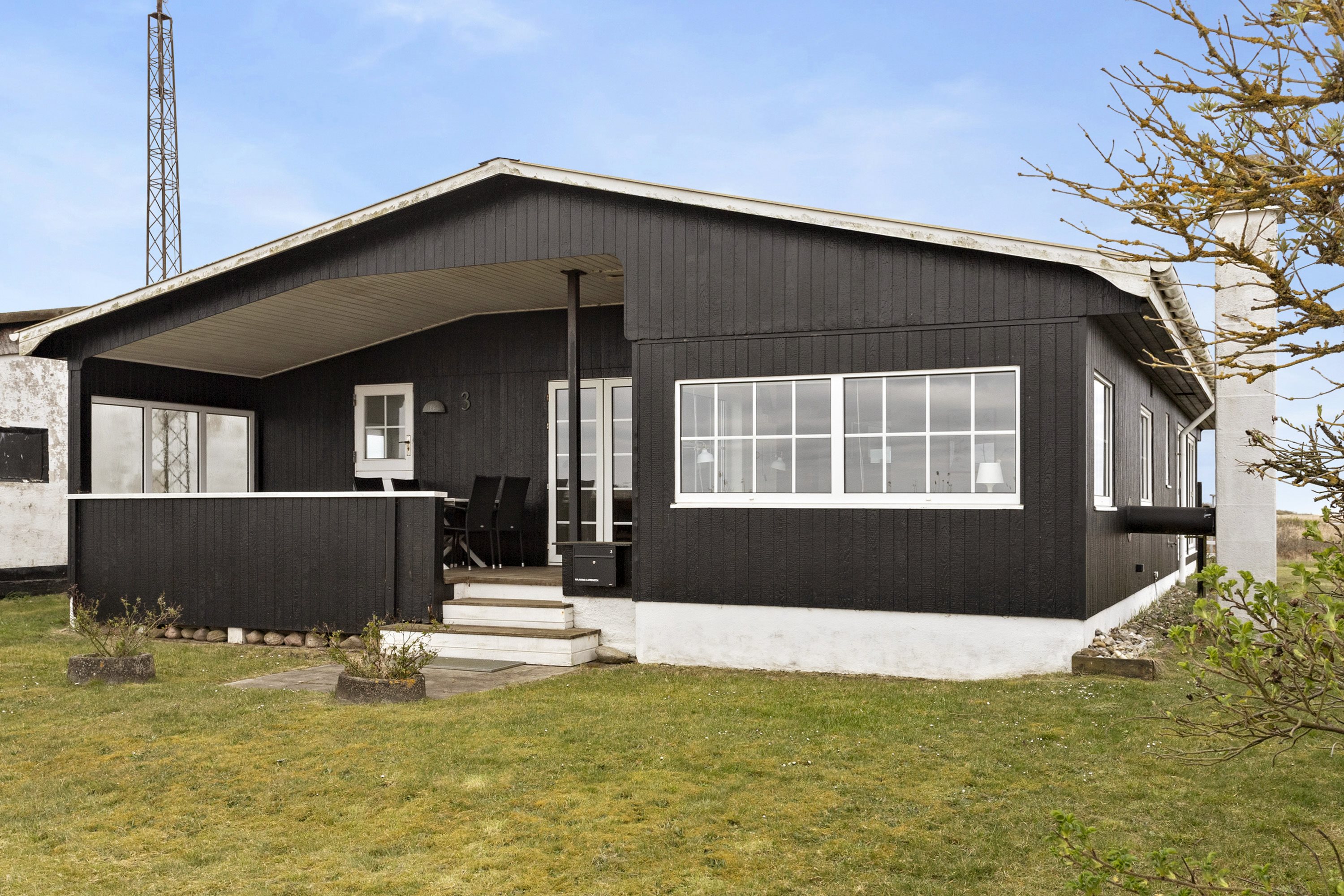 Miniaturebillede 1: ejendommen. Billede af Aarø 3, 6100 Haderslev