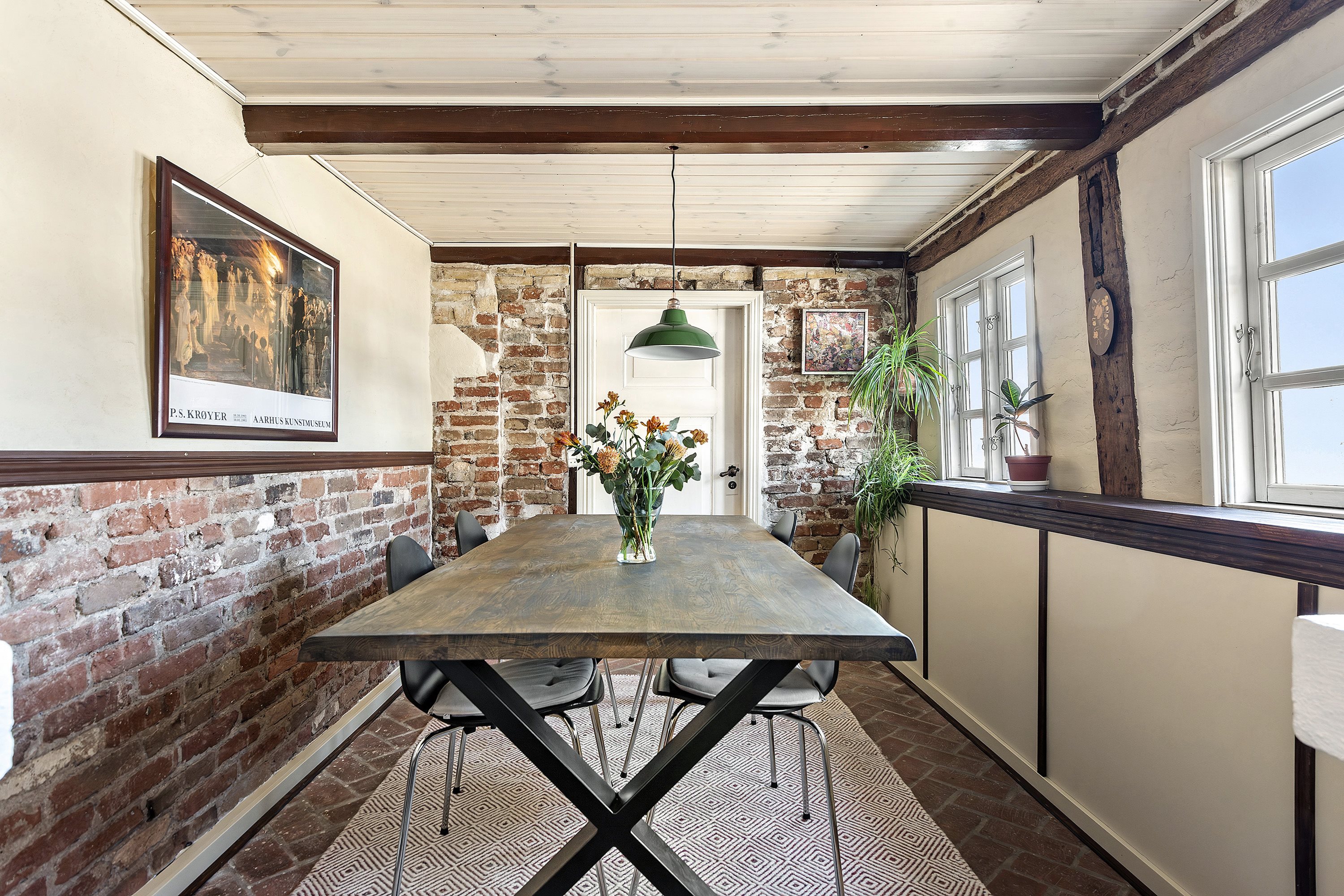 Fremhævet spisestue billede i fuldskærmstilstand. Billede af Gl.Bygade 7, Saksild, 8300 Odder