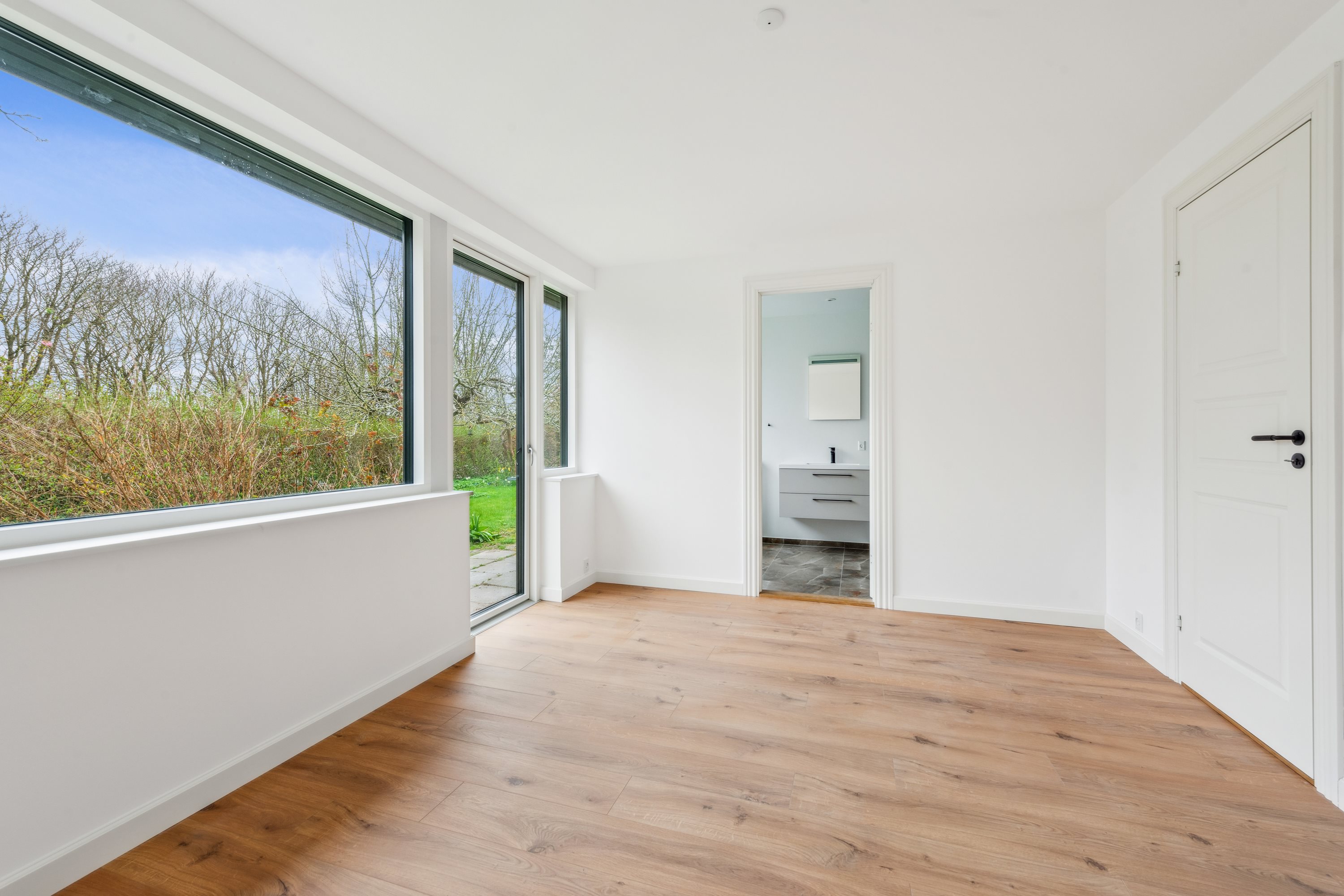 Fremhævet værelse billede i fuldskærmstilstand. Billede af Højager 14, 2670 Greve