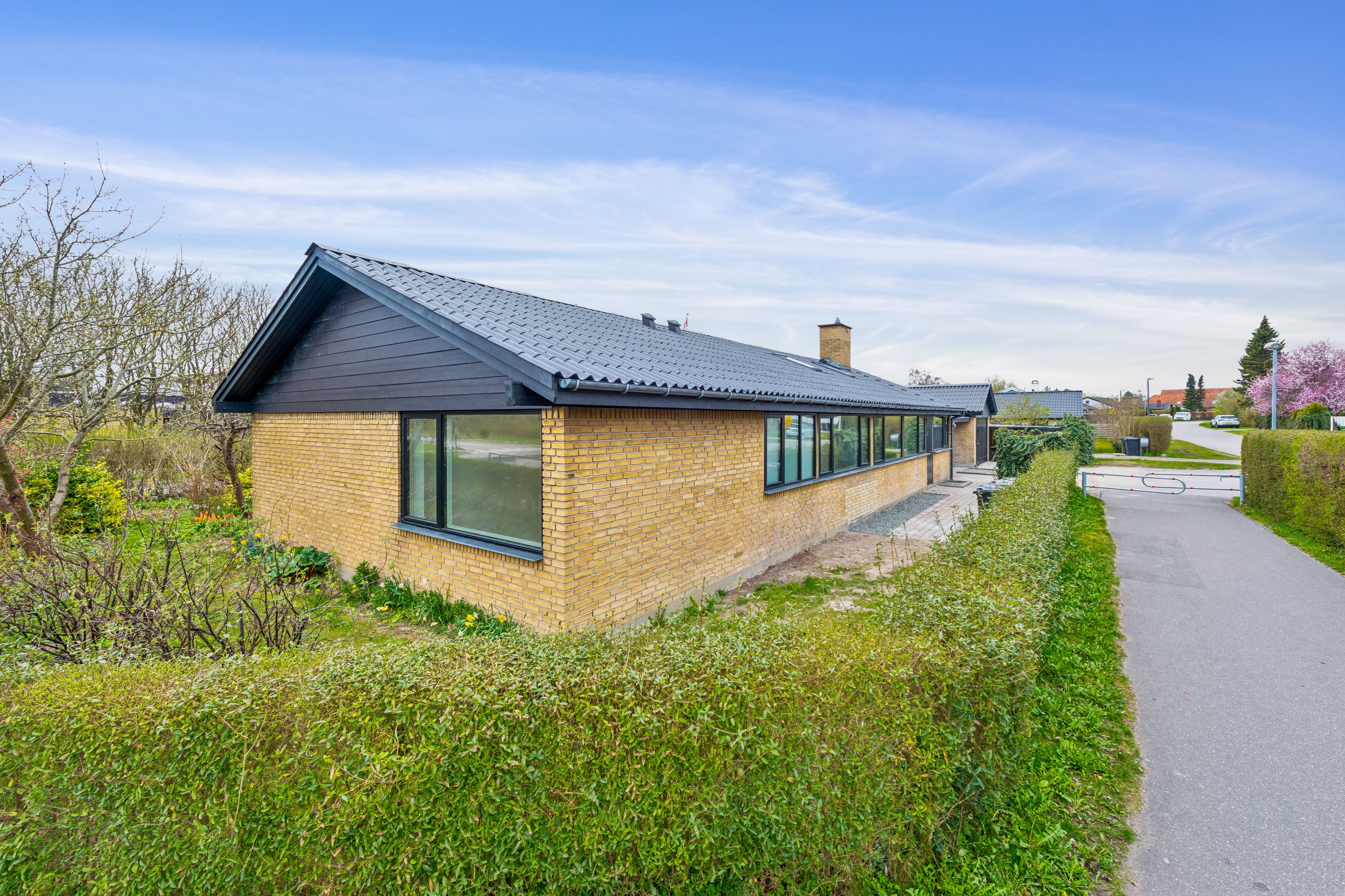 Fremhævet ejendom 1 billede i fuldskærmstilstand. Billede af Højager 14, 2670 Greve