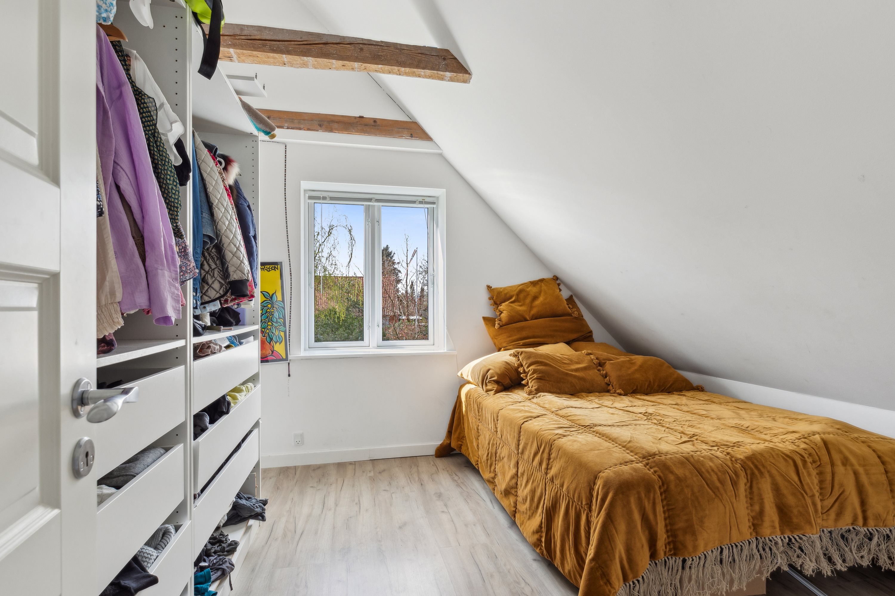 Fremhævet værelse billede i fuldskærmstilstand. Billede af Drosselvej 13, 2630 Taastrup