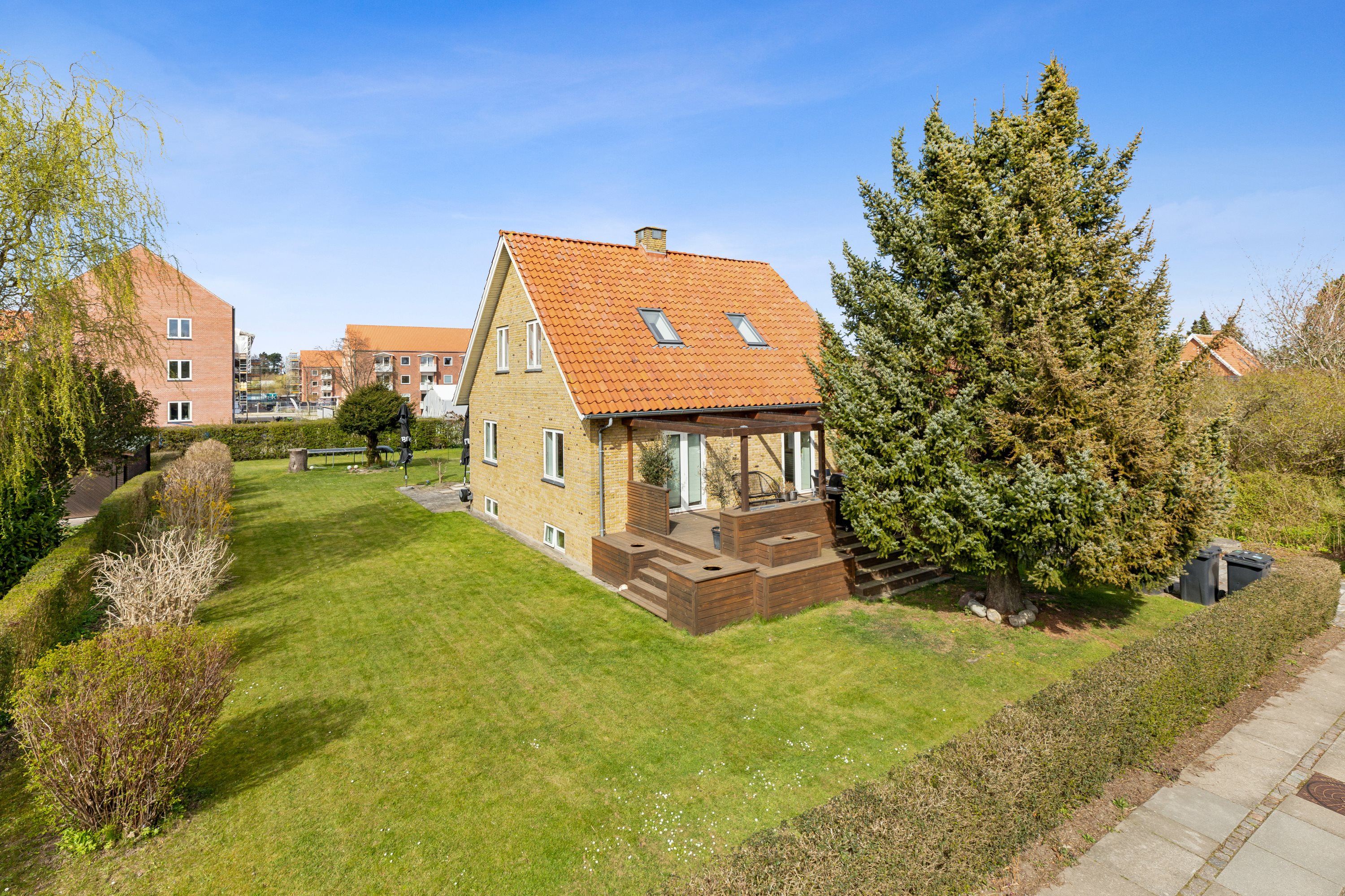 Fremhævet ejendom 1 billede i fuldskærmstilstand. Billede af Drosselvej 13, 2630 Taastrup