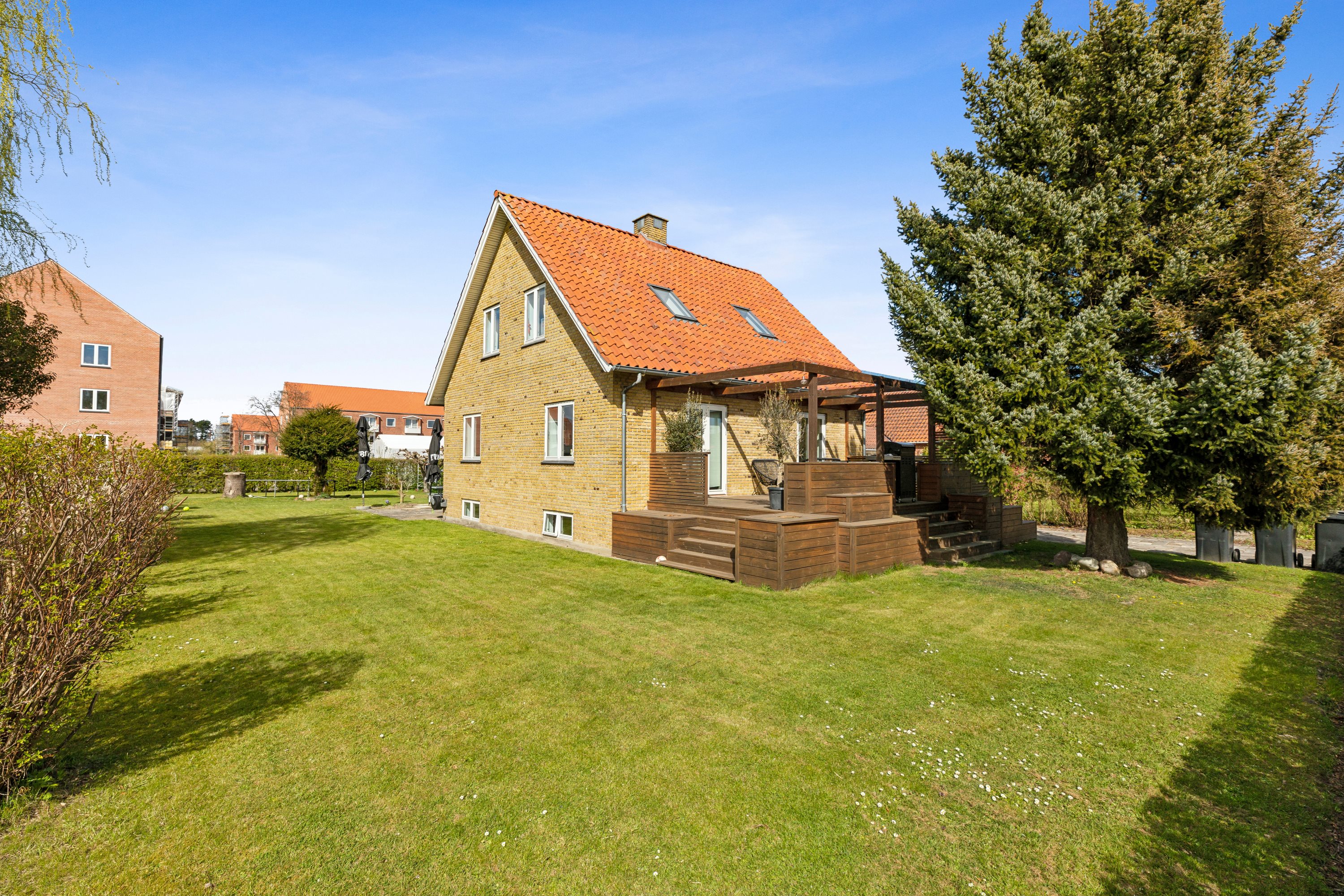 Miniaturebillede 1: ejendom 1. Billede af Drosselvej 13, 2630 Taastrup