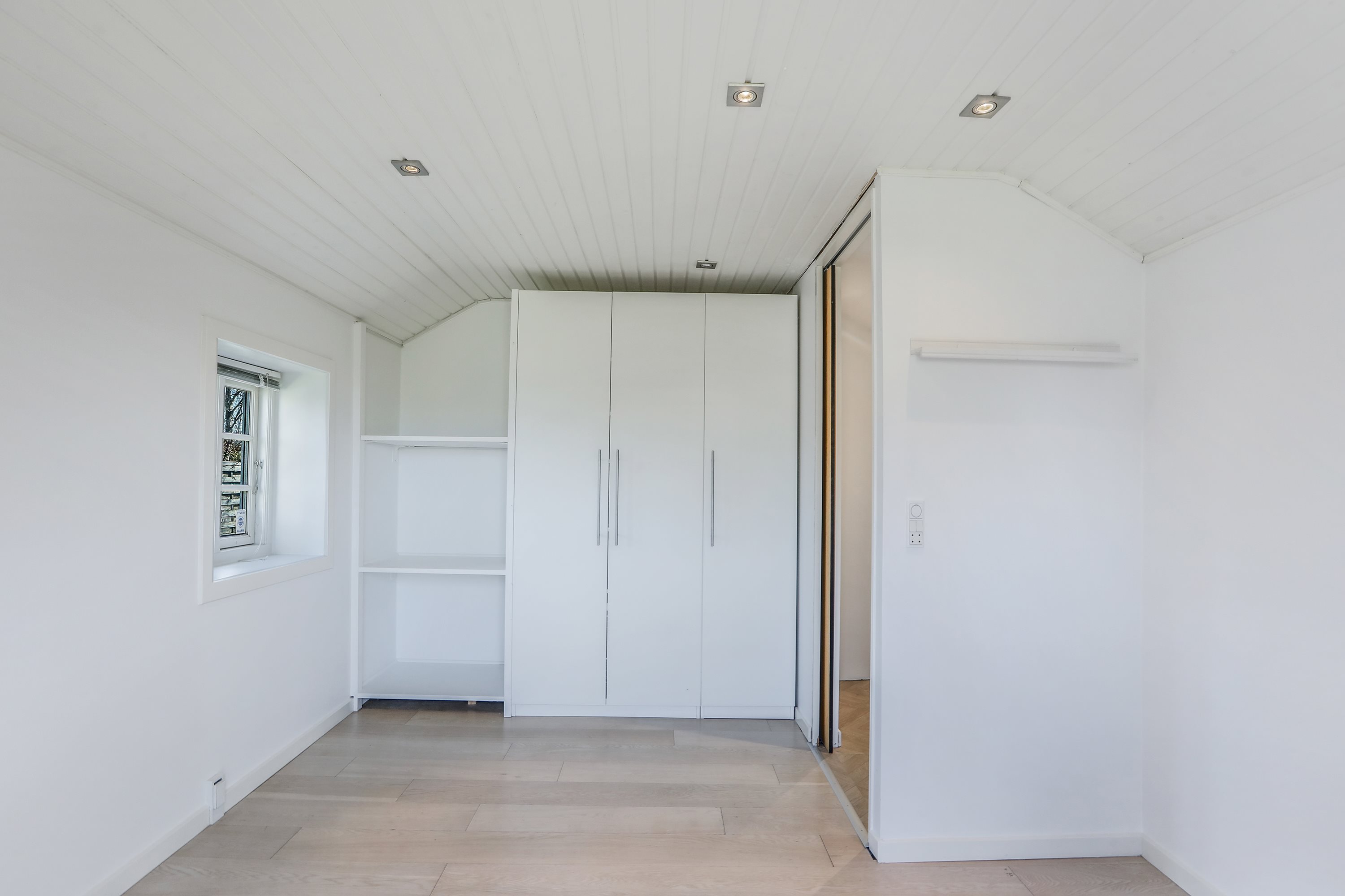 Fremhævet disponibelt rum billede i fuldskærmstilstand. Billede af Bjarkesvej 1, 2740 Skovlunde