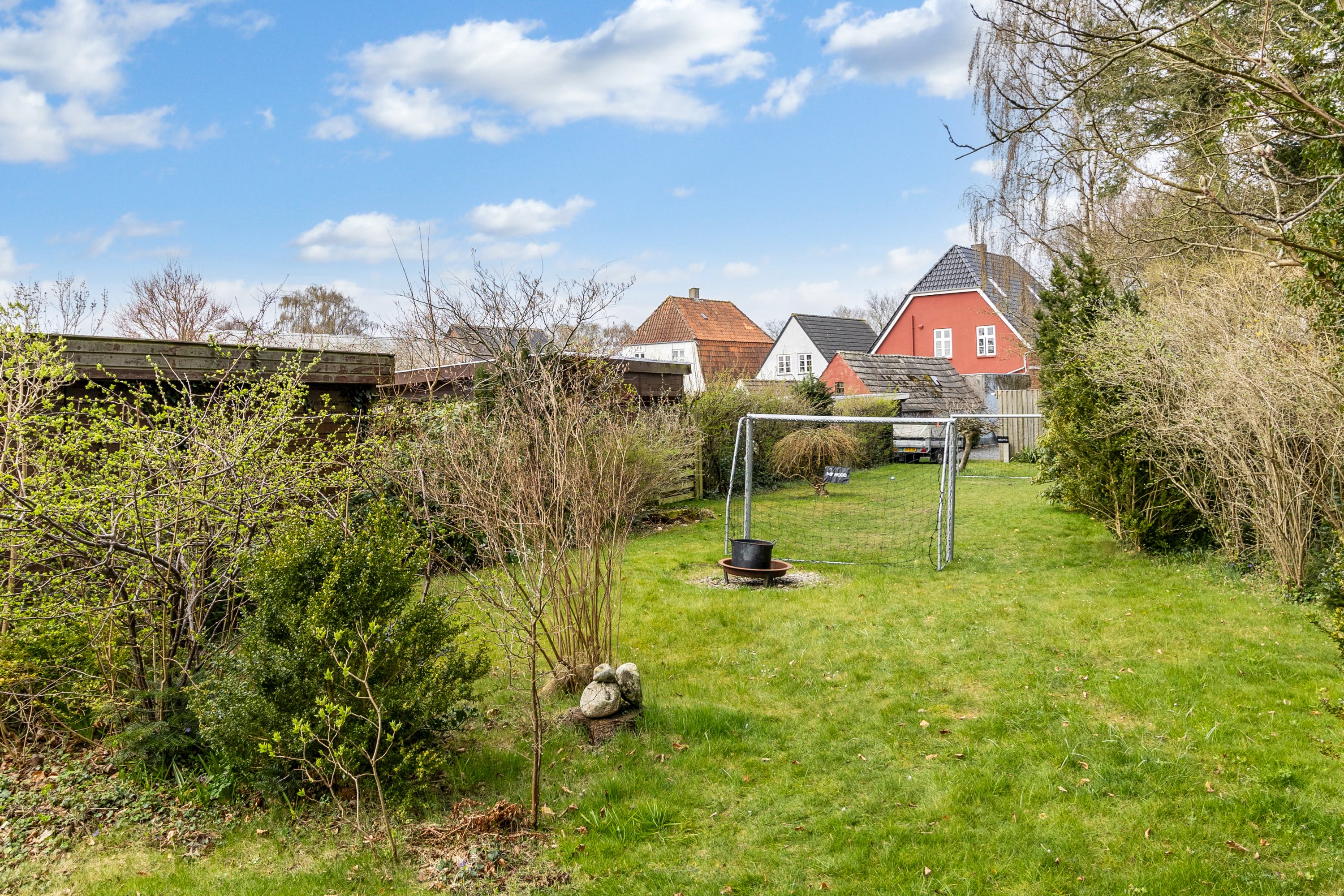 Fremhævet udendørs billede i fuldskærmstilstand. Billede af Carstensgade 77, 6270 Tønder