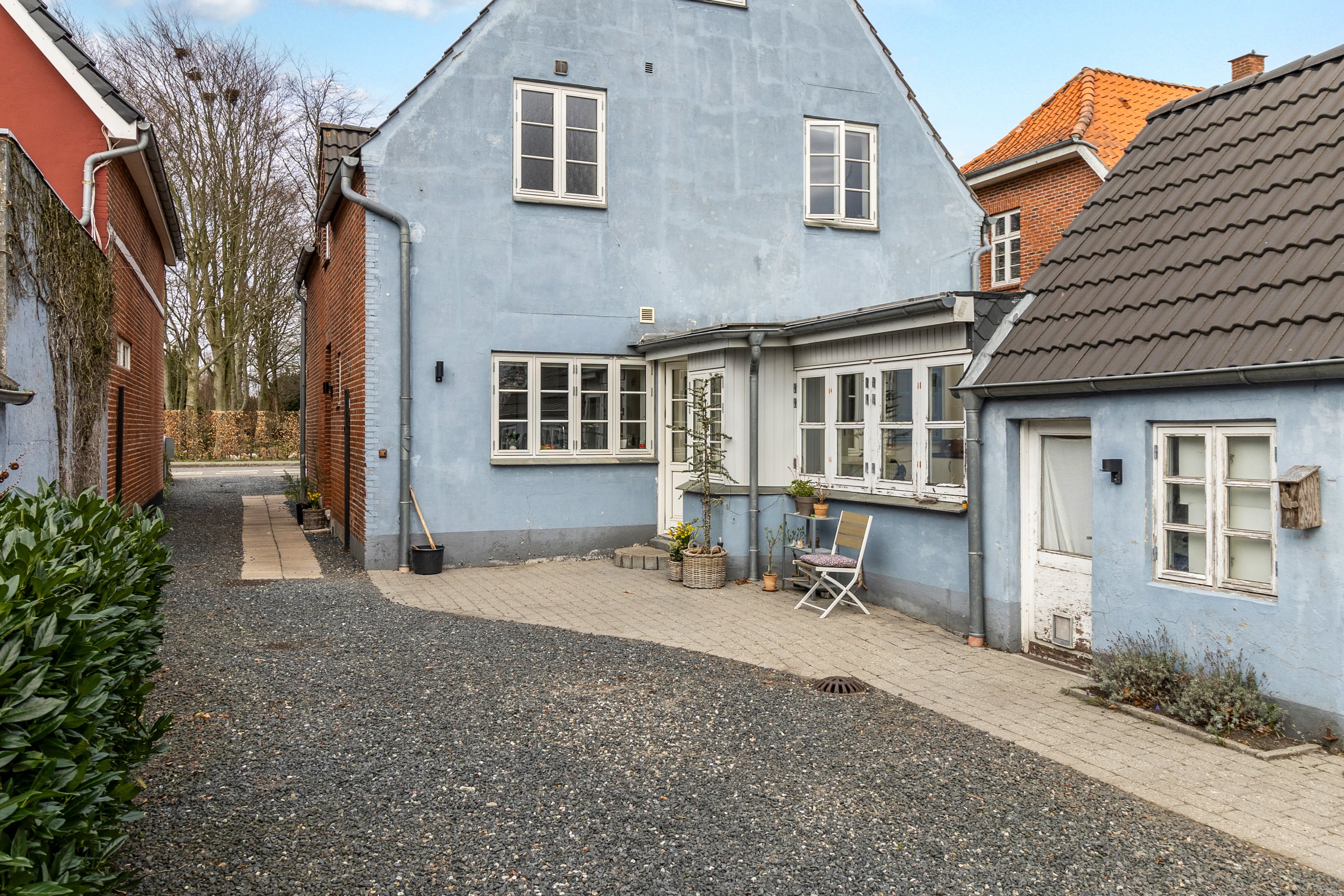 Fremhævet udendørs billede i fuldskærmstilstand. Billede af Carstensgade 77, 6270 Tønder