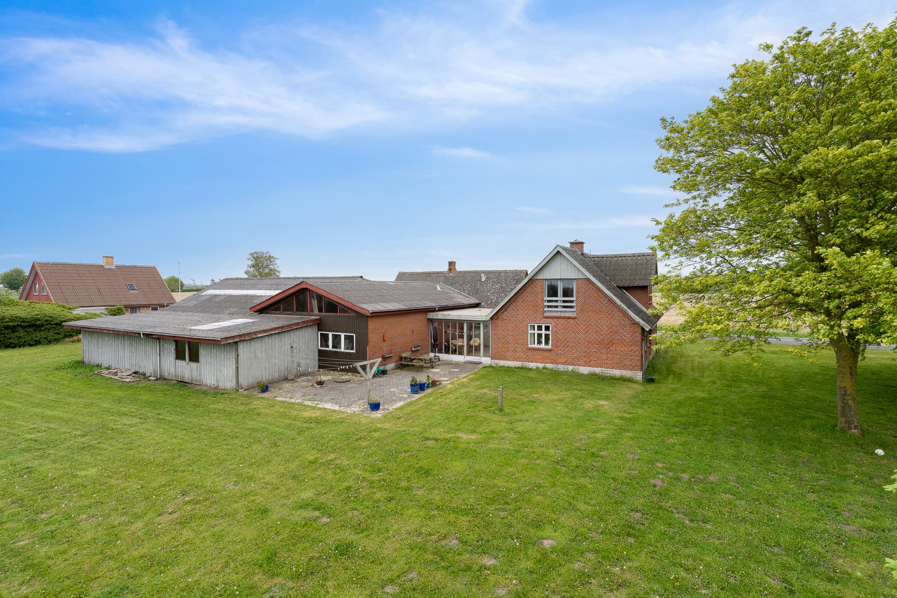 Miniaturebillede 1: set fra haven. Billede af Slettens Landevej 15, V Egense, 5400 Bogense