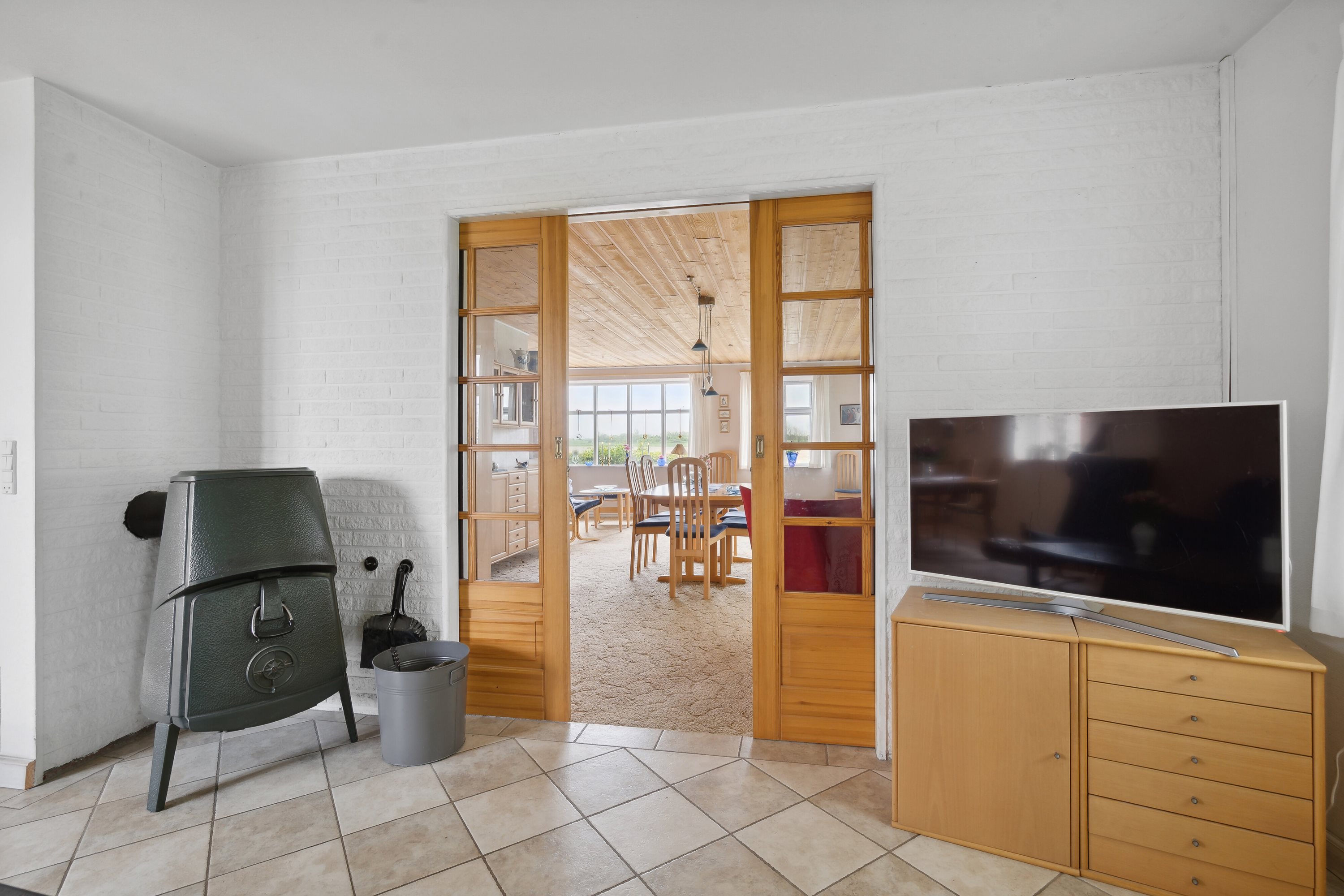 Fremhævet stue billede i fuldskærmstilstand. Billede af Slettens Landevej 15, V Egense, 5400 Bogense