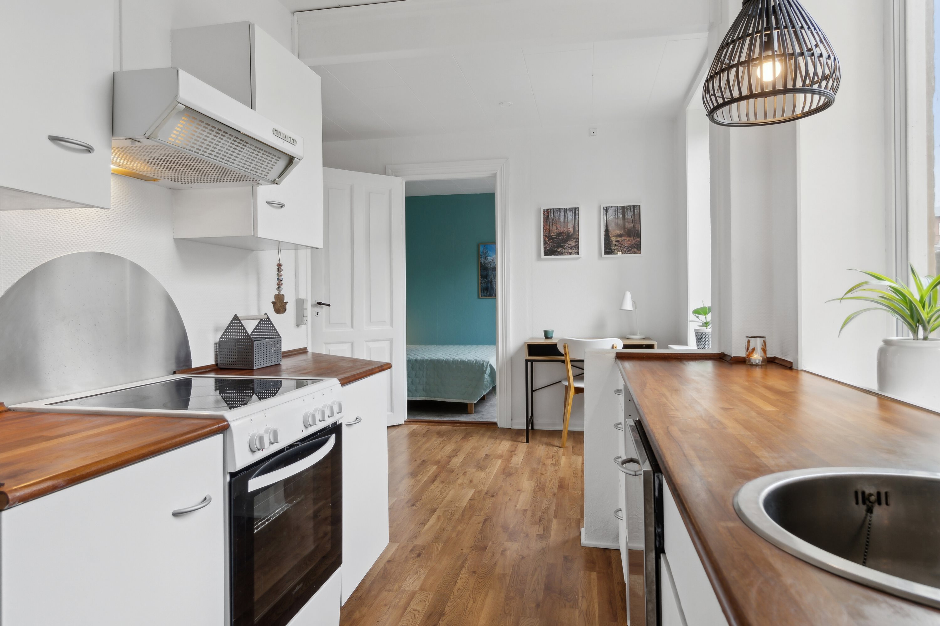 Fremhævet køkken billede i fuldskærmstilstand. Billede af Dr. Louise Gade 10A, st.. tv., 7700 Thisted